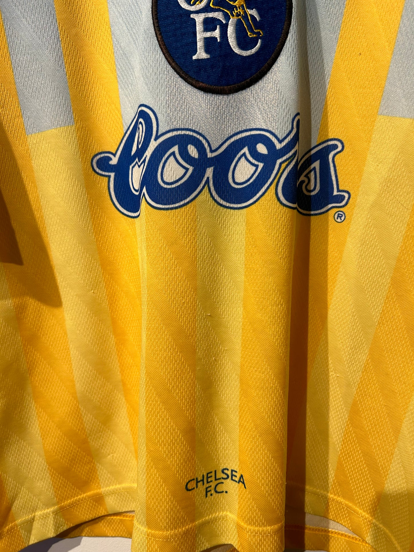 Chelsea 1996-97 Away Shirt - Zola #25 - Youth L