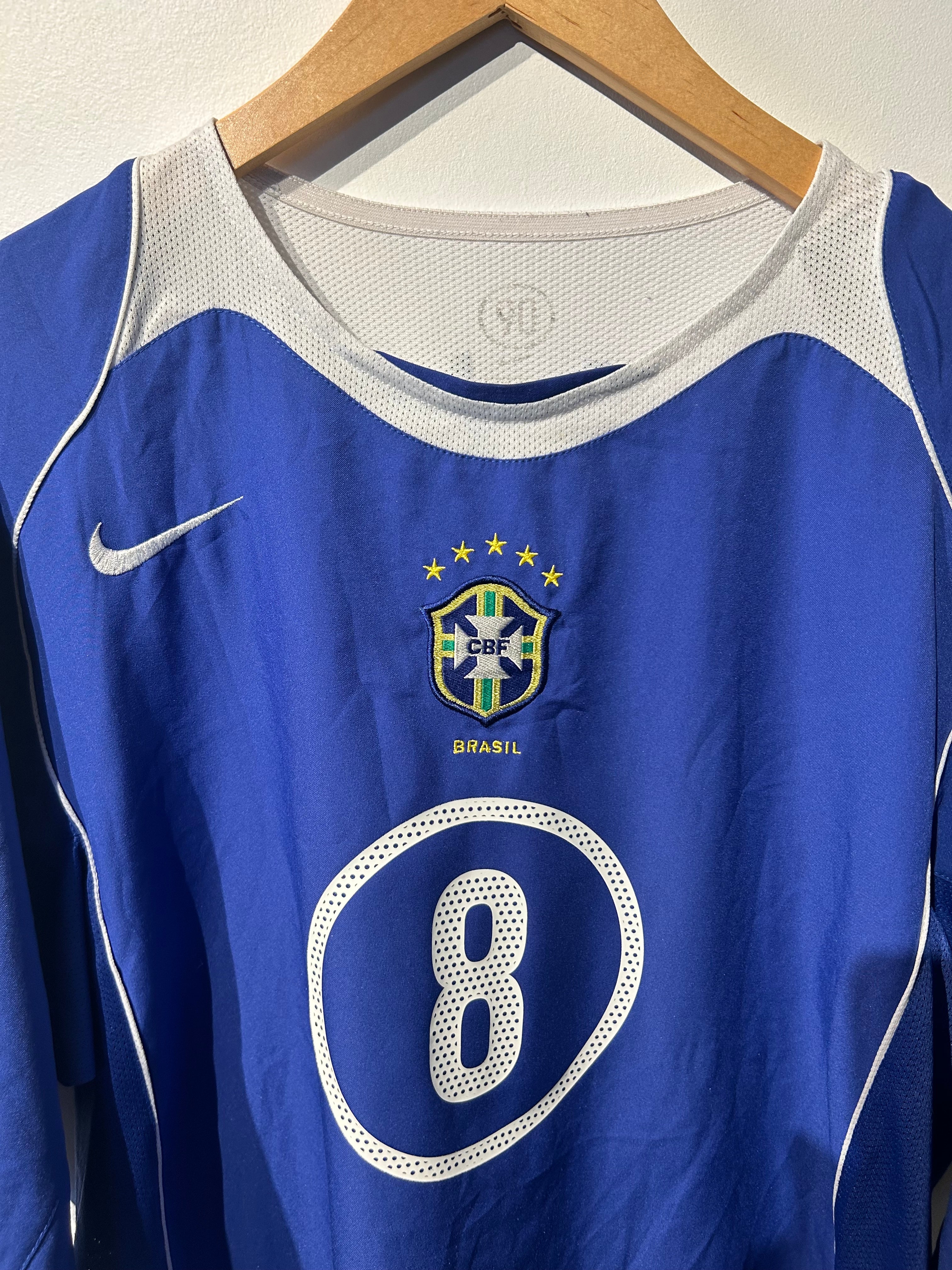 Brazil 2004-06 Away Shirt - Kaka #8 - L – Football Heaven
