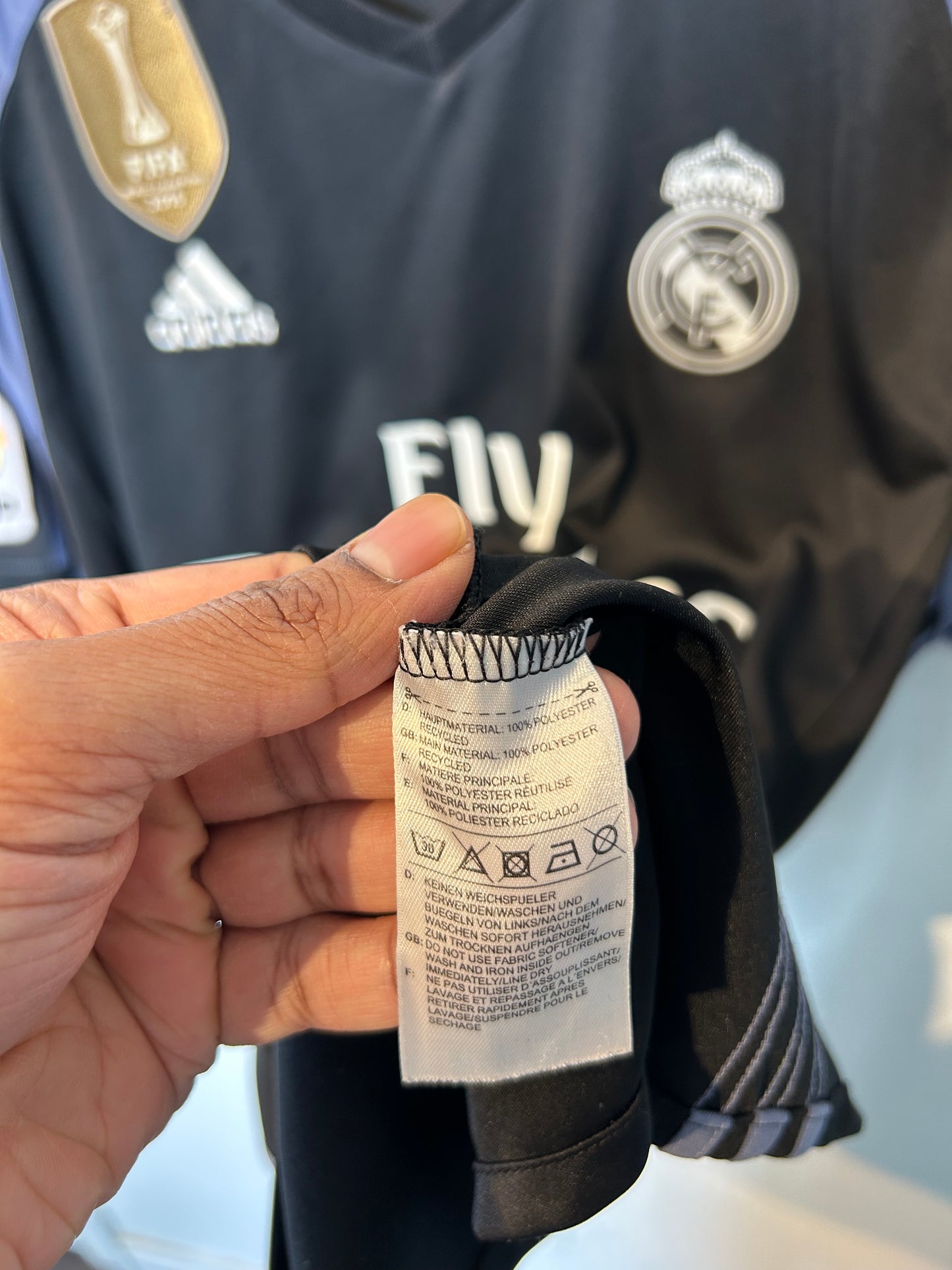 Real Madrid 2016-17 Third Shirt - Ronaldo #7 - M