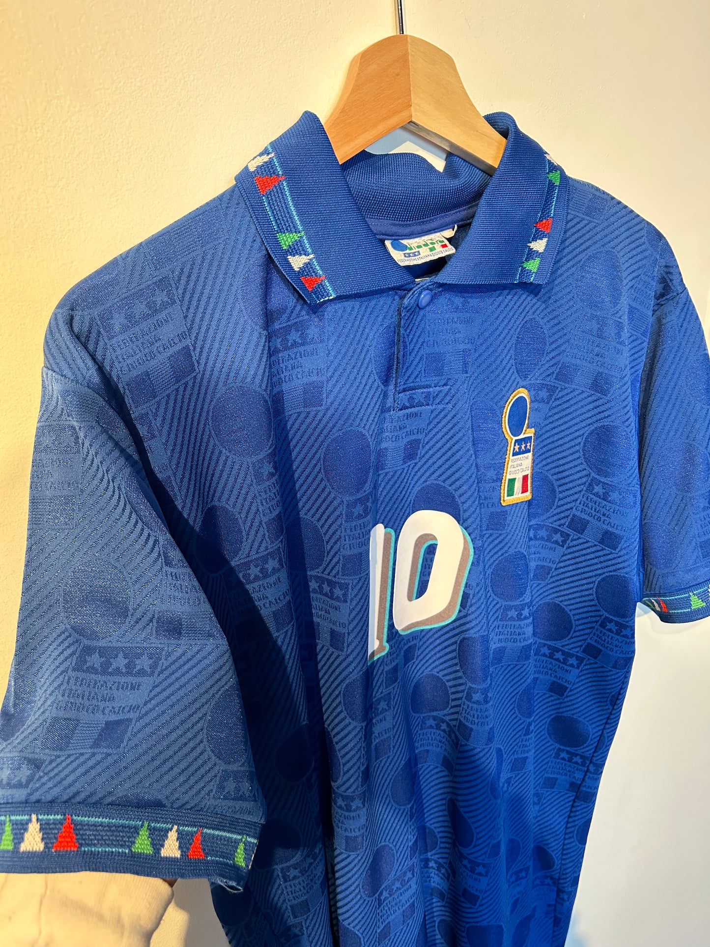 Italy 1994 Home Shirt - R. Baggio #10 - L