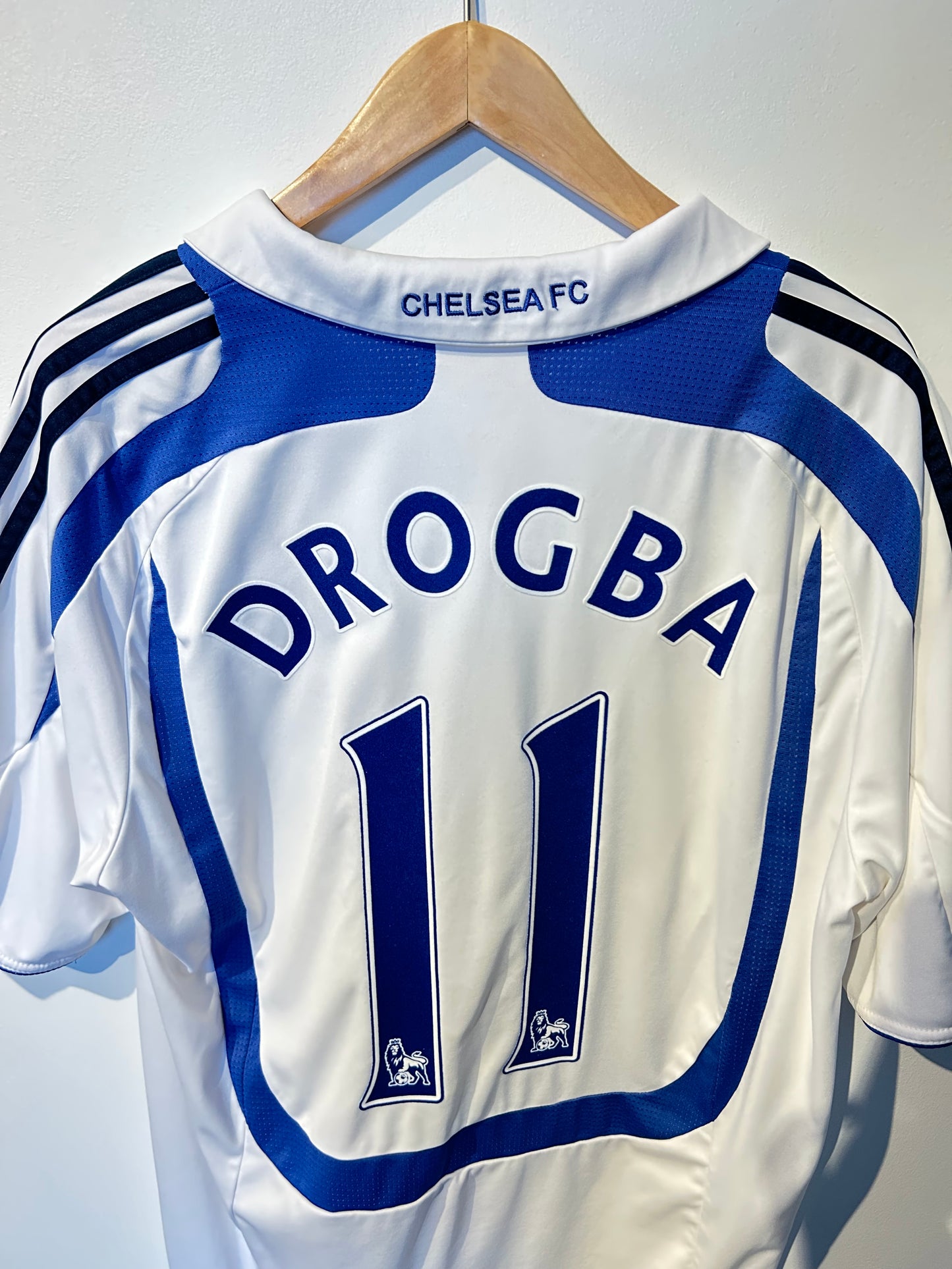 Chelsea 2007-08 Third Shirt - Drogba #11 - L