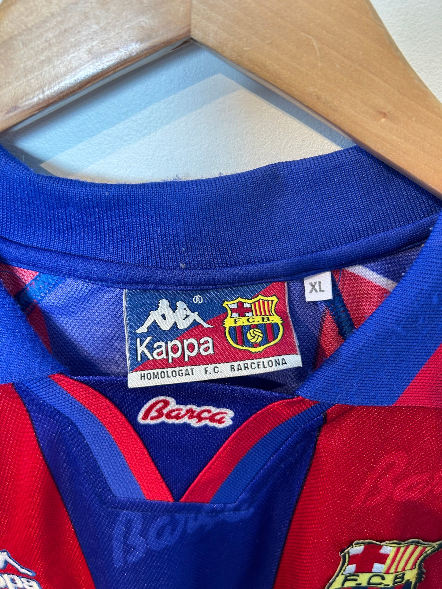 Barcelona 1995-97 Home Shirt - Blanc #15 - XL