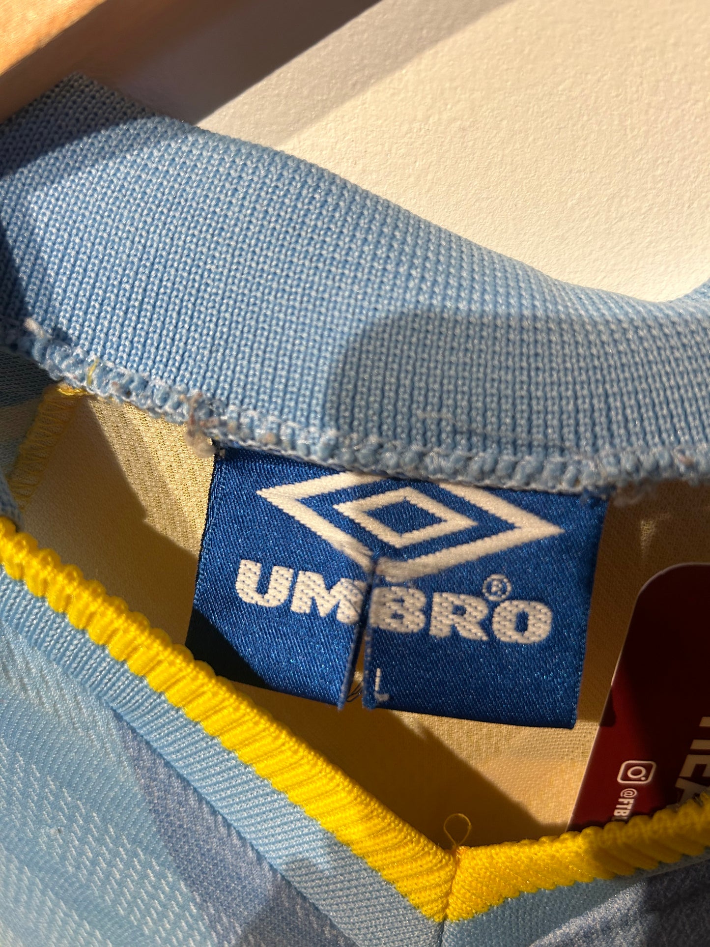 Chelsea 1996-97 Away Shirt - Zola #25 - Youth L