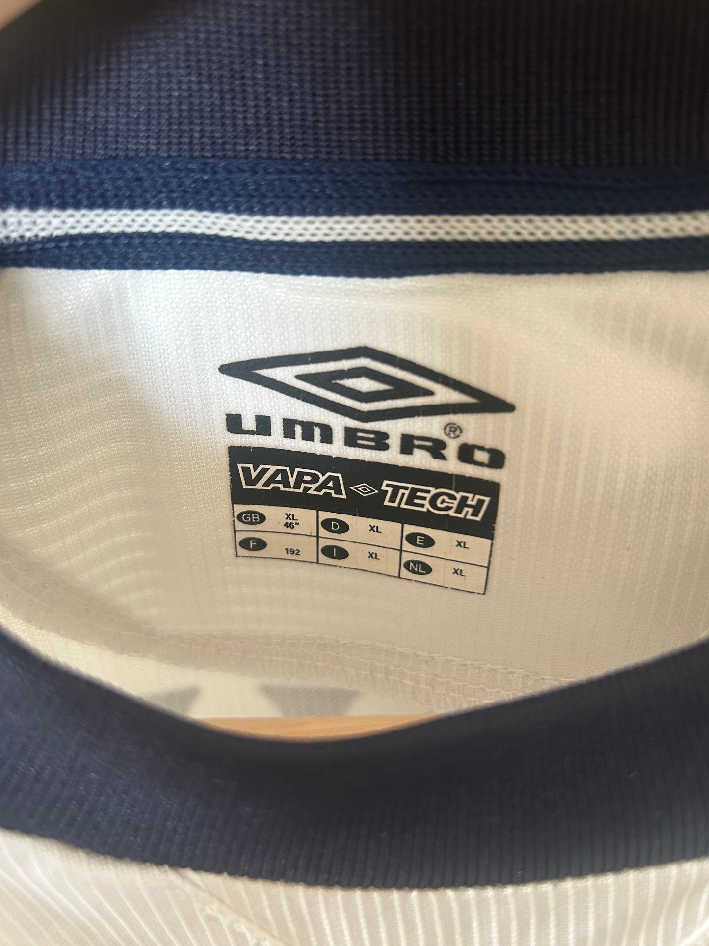 Manchester United 2000-01 Away Shirt - Beckham #7 - XL