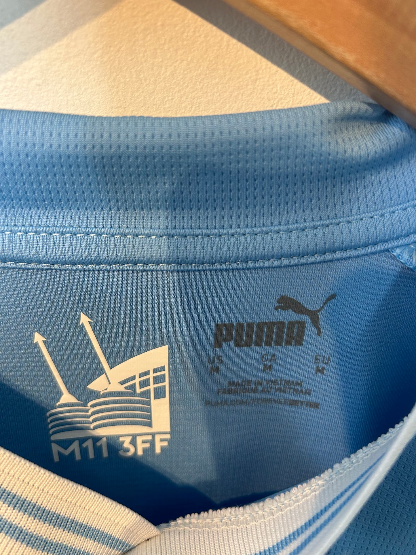 Manchester City 2023-24 Home Shirt - Haaland #9 - M