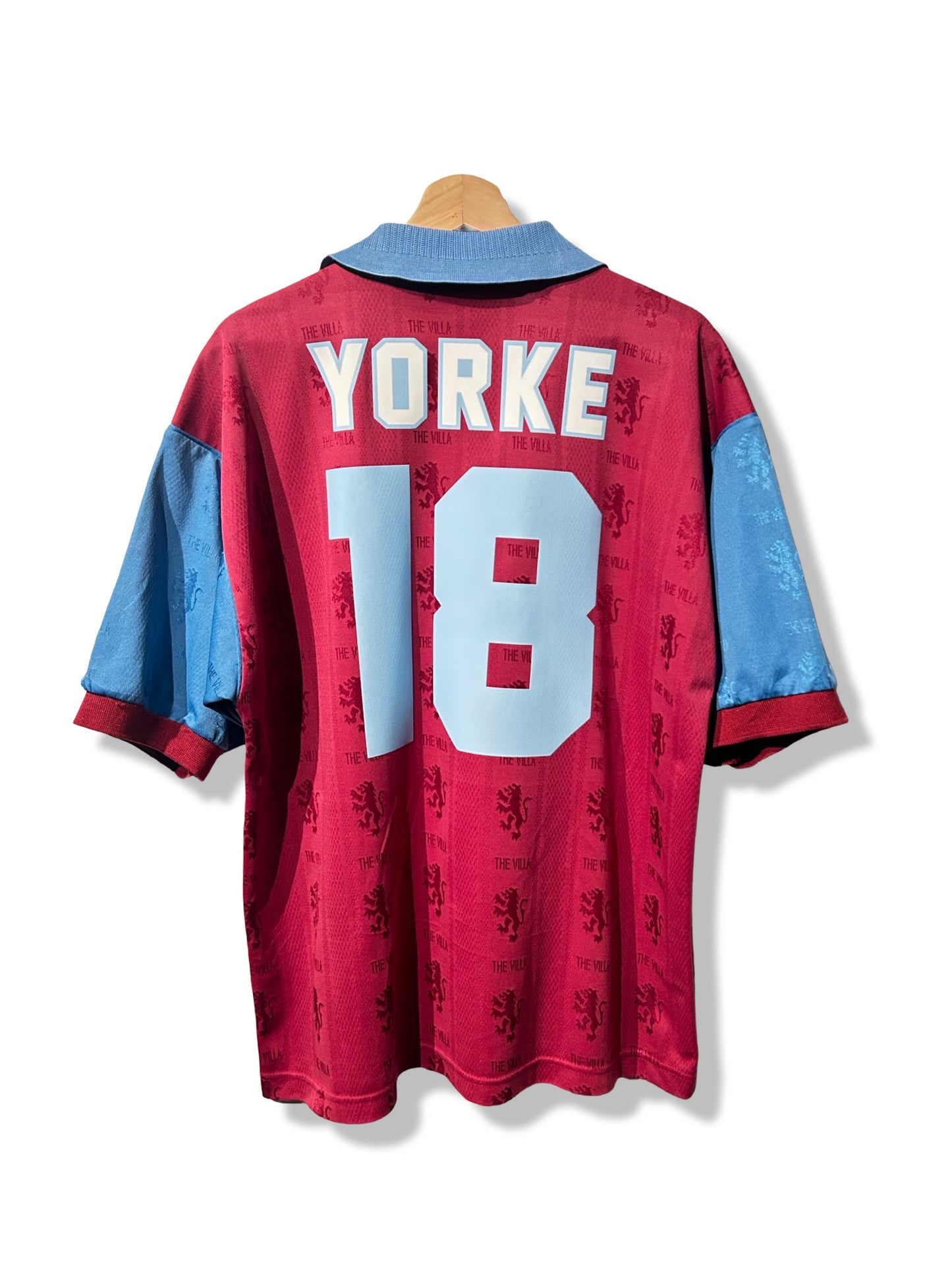 Aston Villa 1995-97 Home Shirt - Yorke #18 - L