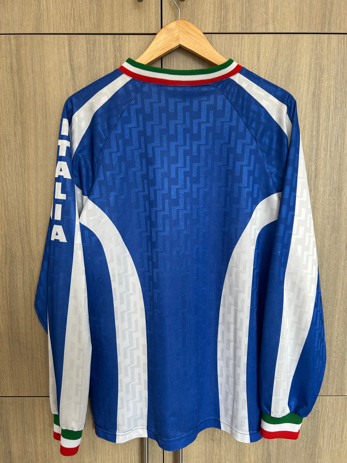 Italy 1996-97 Training Shirt L/S - XL