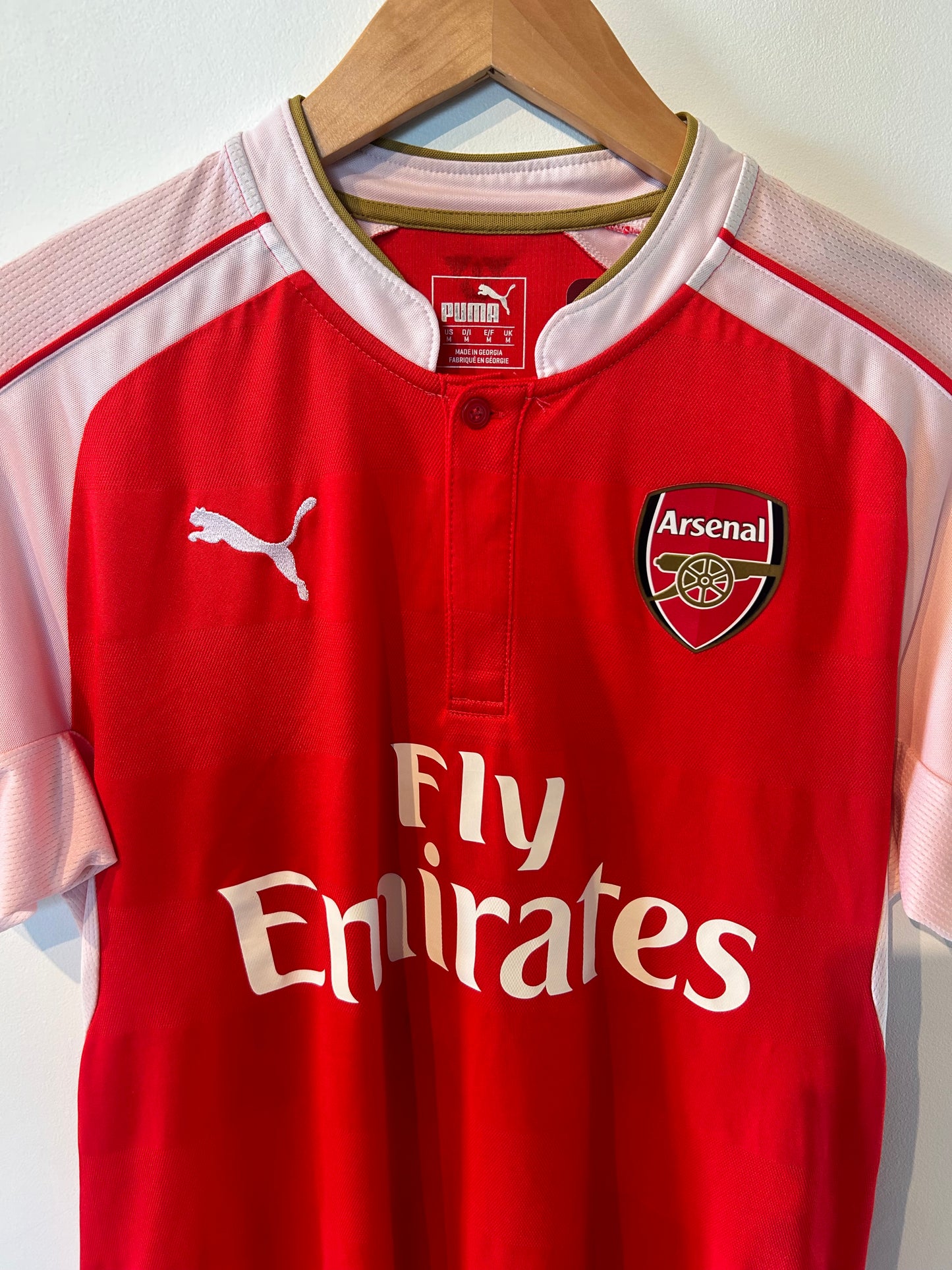 Arsenal 2015-16 Home Shirt - Ozil #11 - M