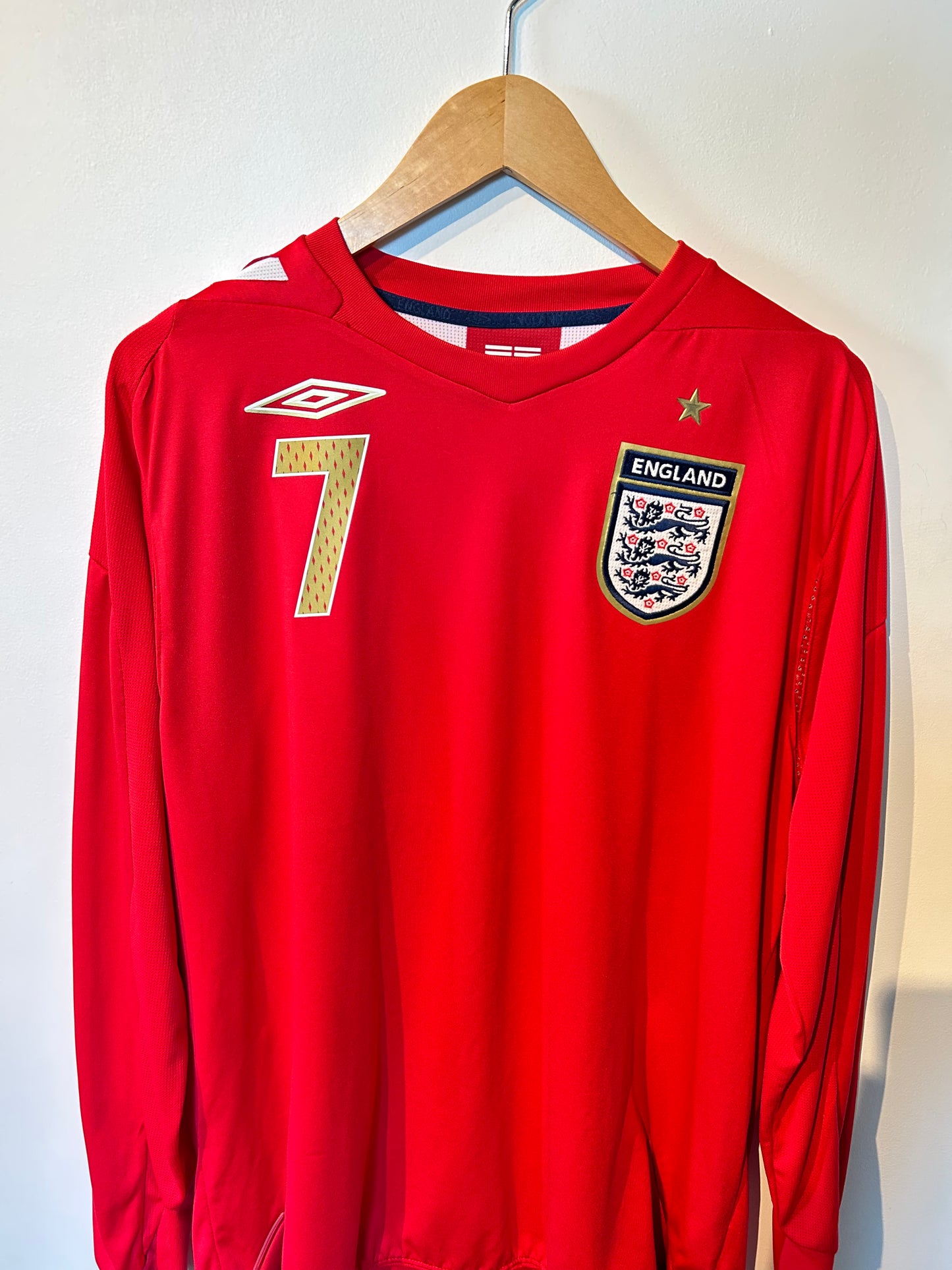 England 2006-08 Away Shirt L/S - Beckham #7 - L