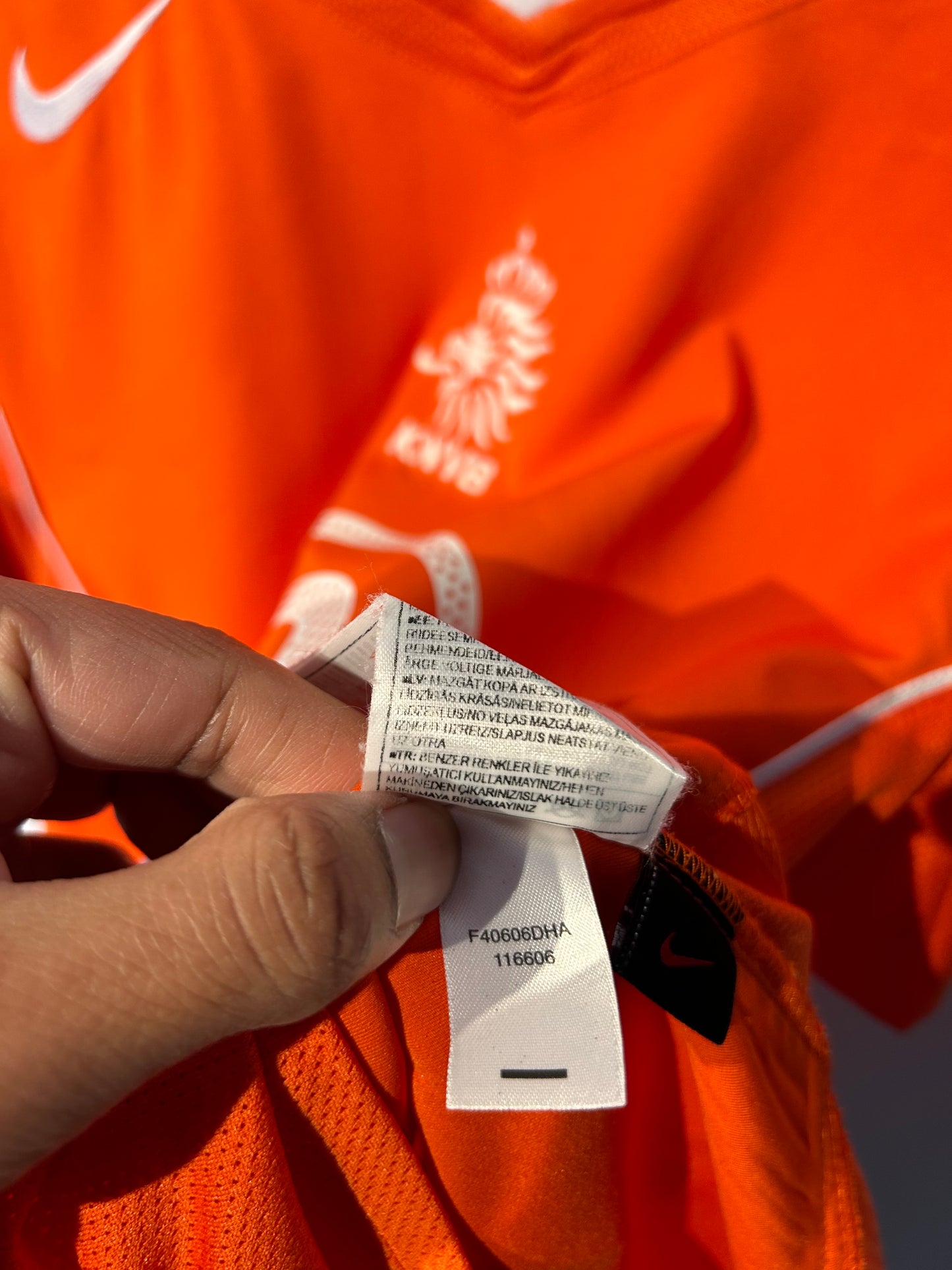 Netherlands 2004-06 Home Shirt - V.Nistelrooy #10 - S