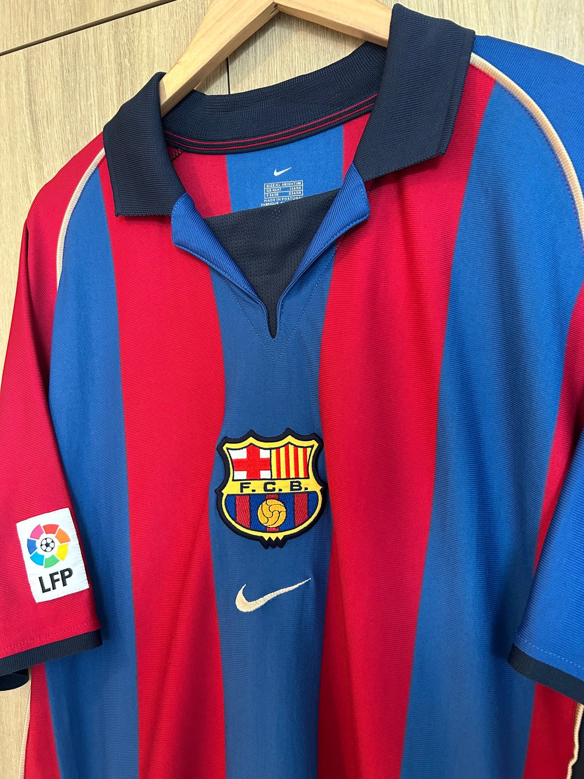 Barcelona 2001-02 Home Shirt - Luis Enrique #21 - XL