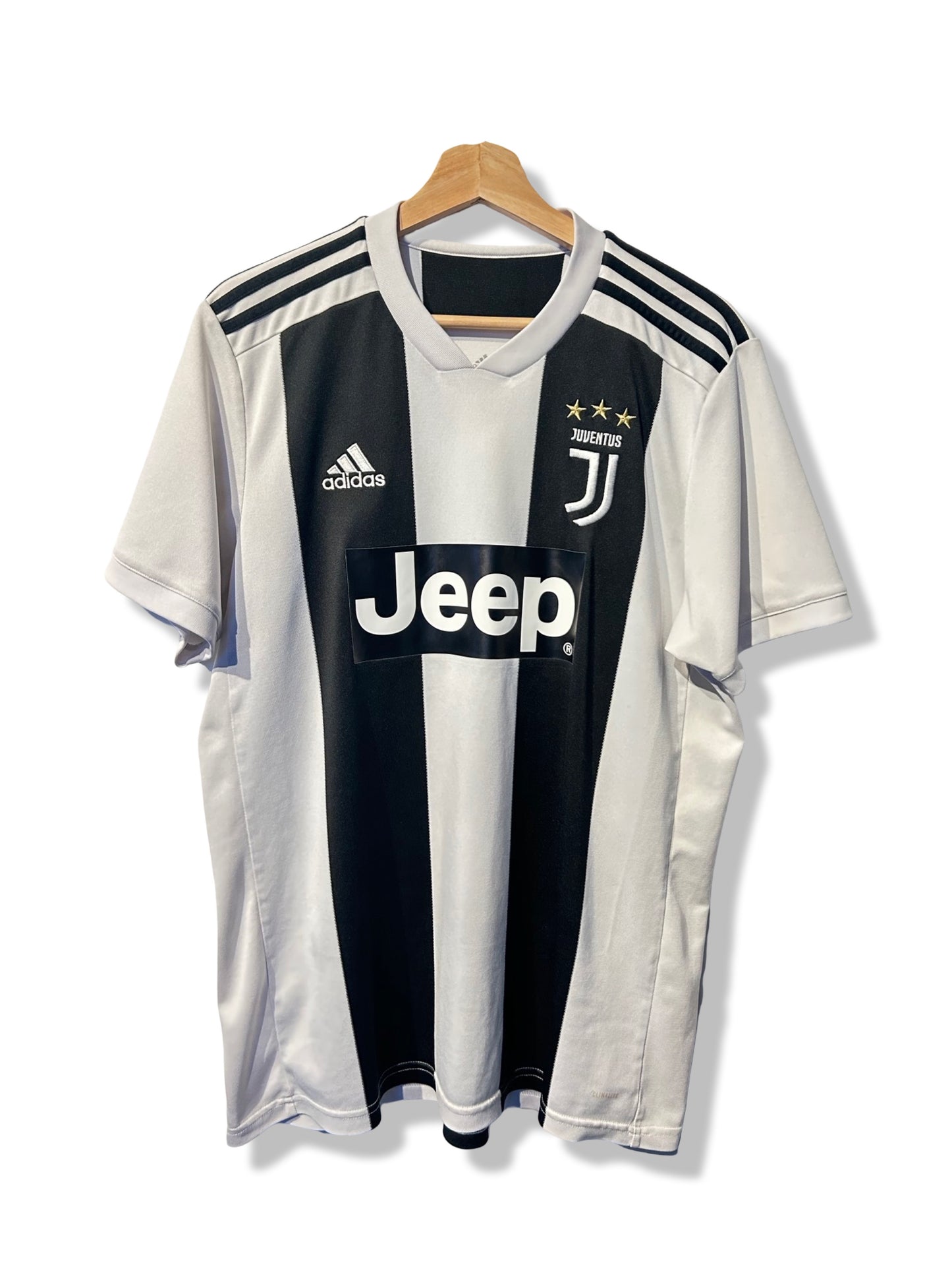 Juventus 2018-19 Home Shirt - Ronaldo #7 - L