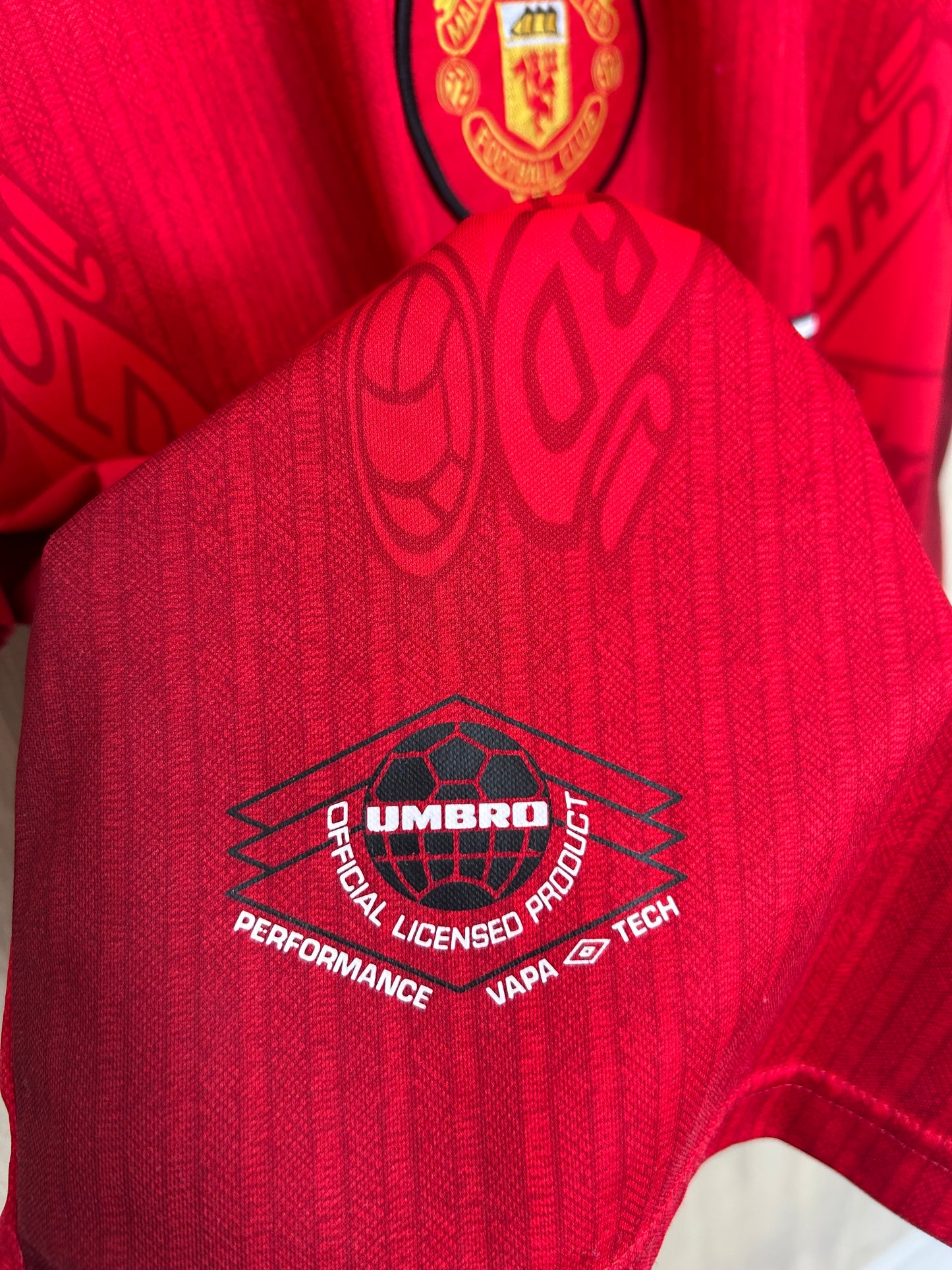Manchester United 1997-98 Home Shirt - Beckham #7 - L