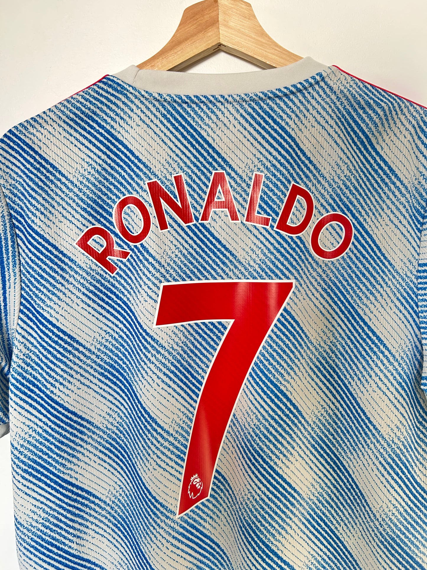 Manchester United 2021-22 Away Shirt - Ronaldo #7 - L