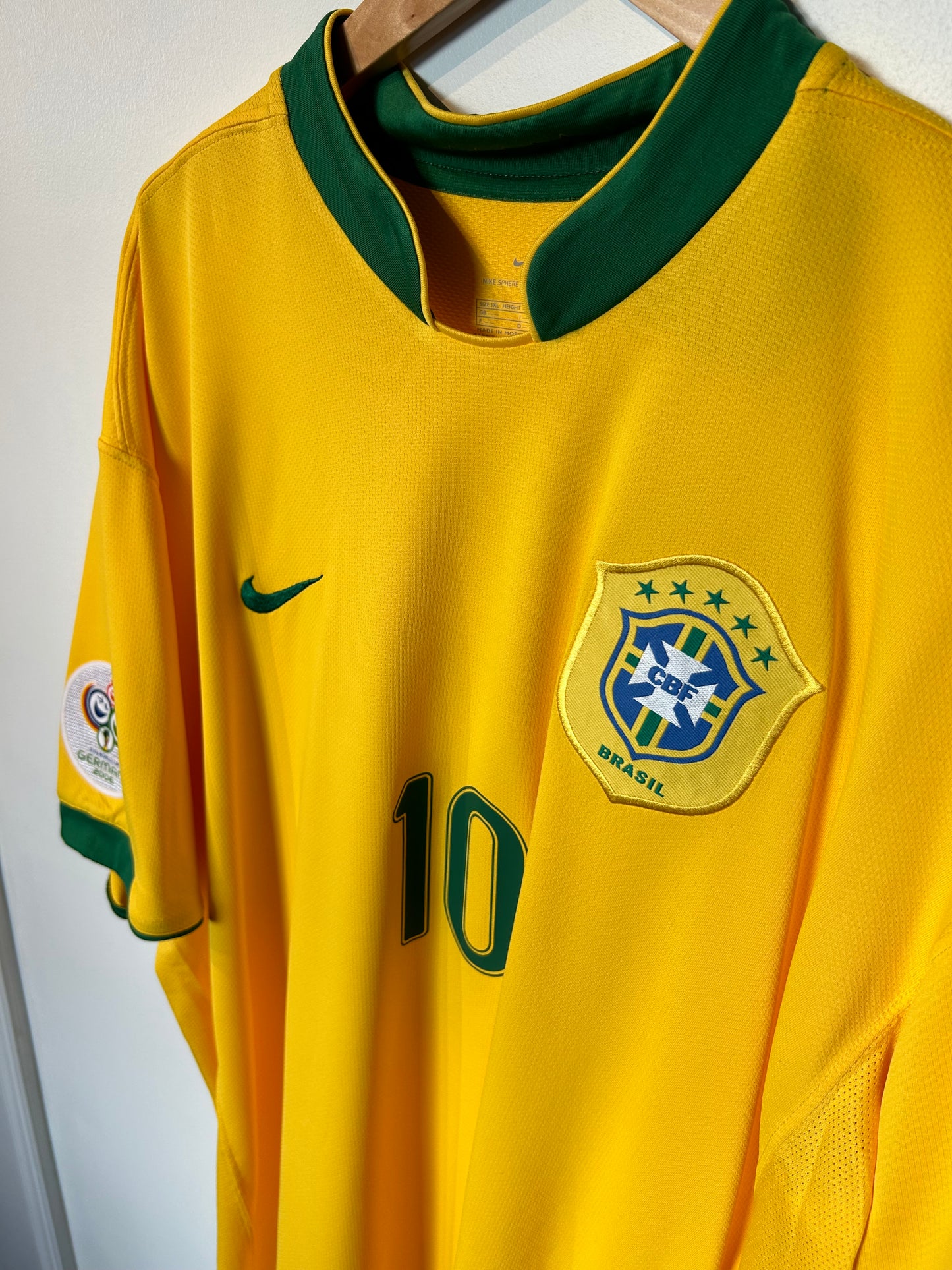 Brazil 2006-08 Home Shirt BNWT - Ronaldinho #10 - 3XL