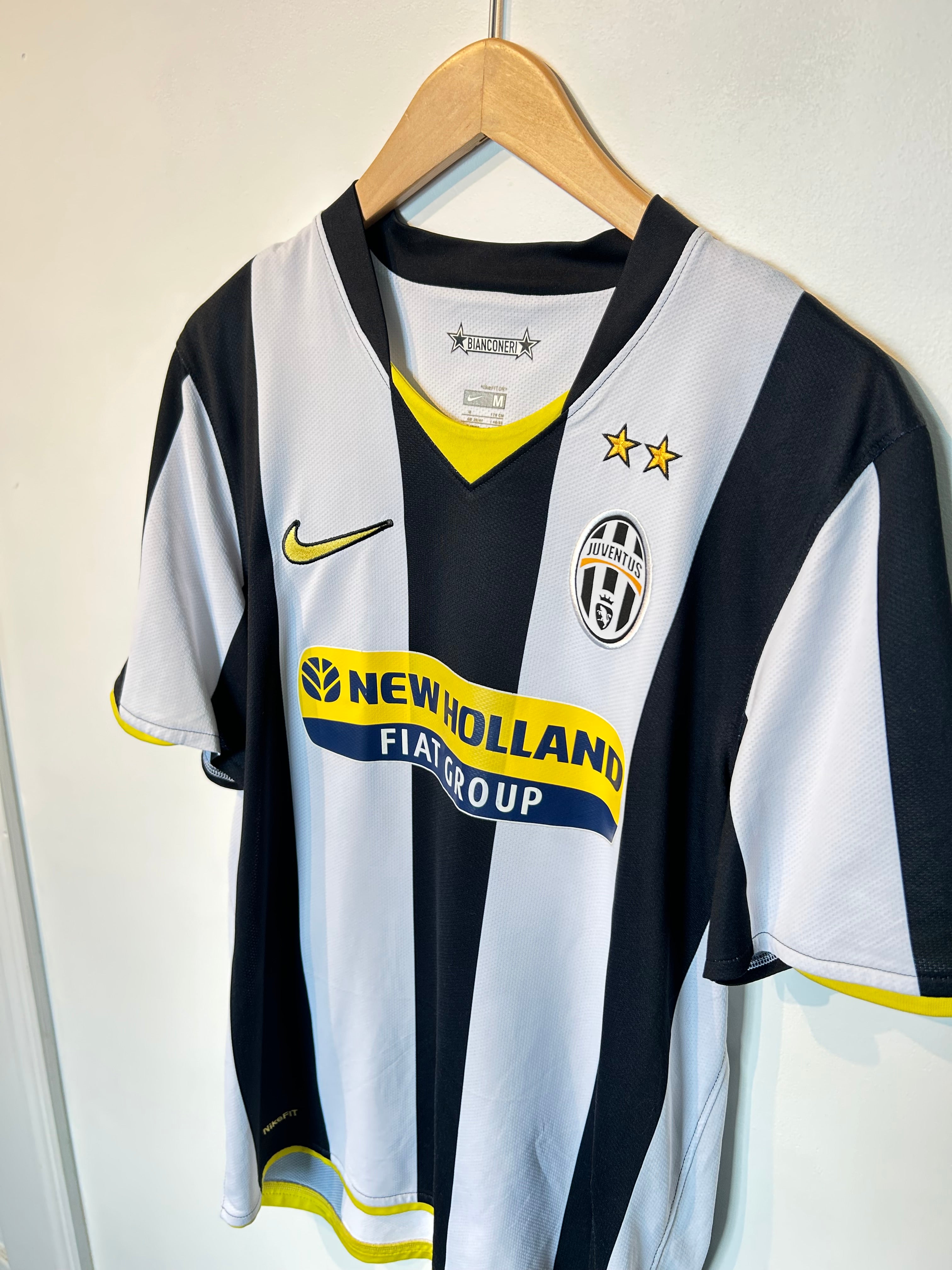 Juventus 2008-09 Home Shirt - Nedved #11 - M – Football Heaven