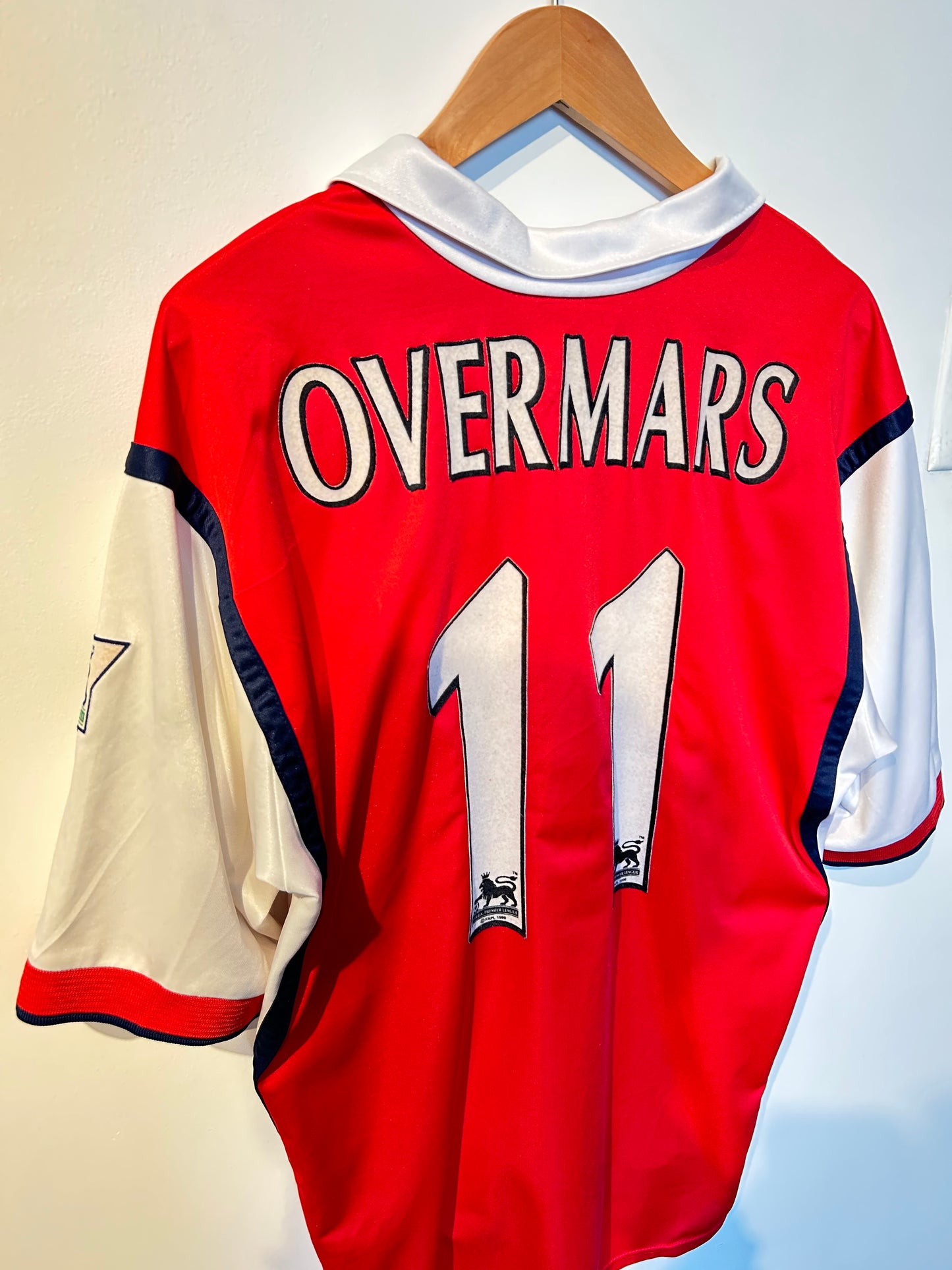 Arsenal 1999-00 Home Shirt - Overmars #11 - L