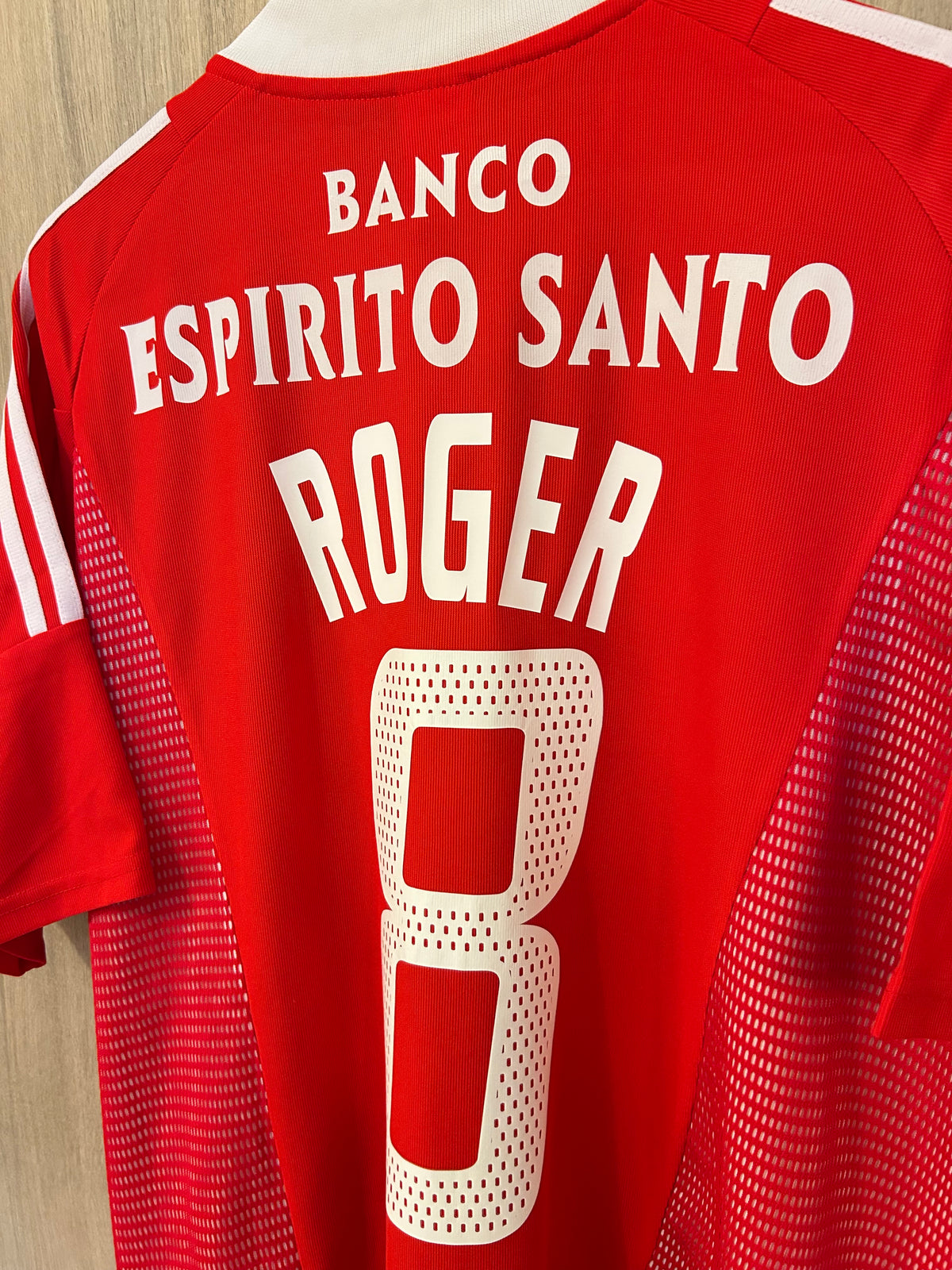 Benfica 2002-03 Home Shirt - Roger #8 - XL