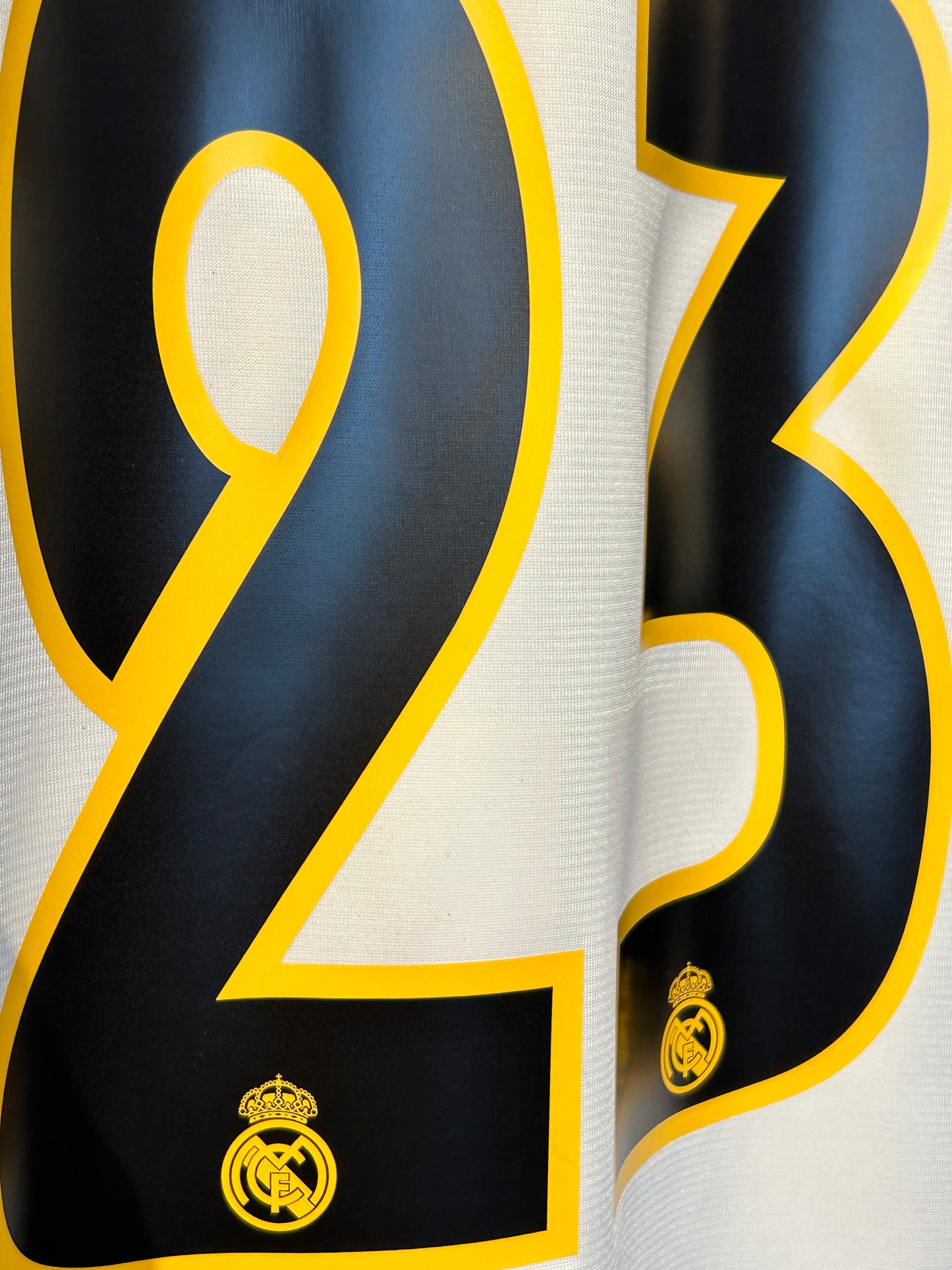 Real Madrid 2003-04 Home Shirt - Beckham #23 - XL