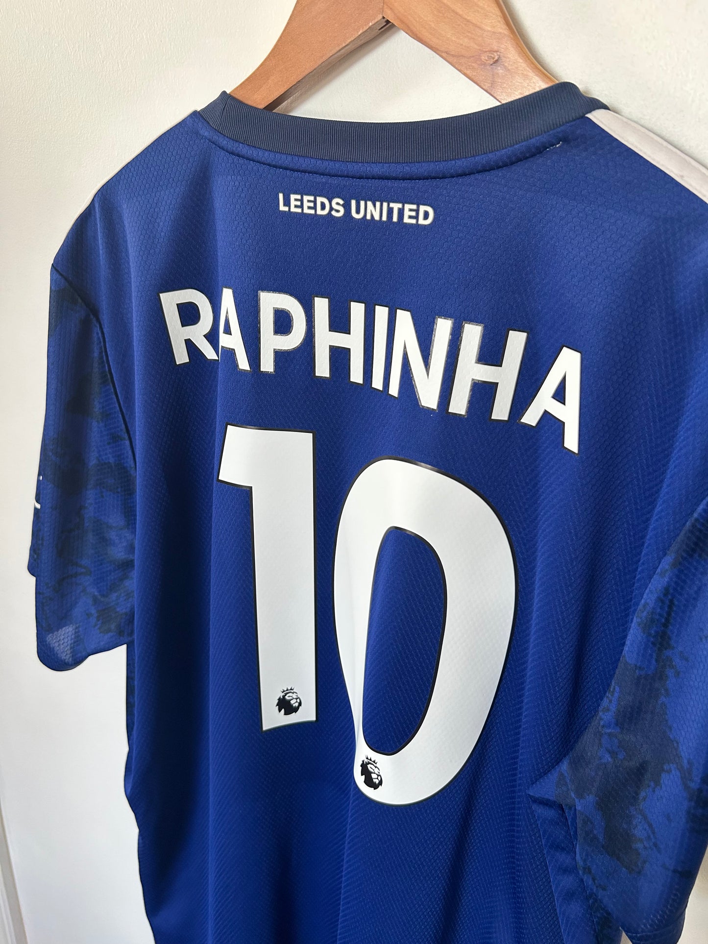 Leeds 2021-22 Away Shirt - Raphina #10 - XL