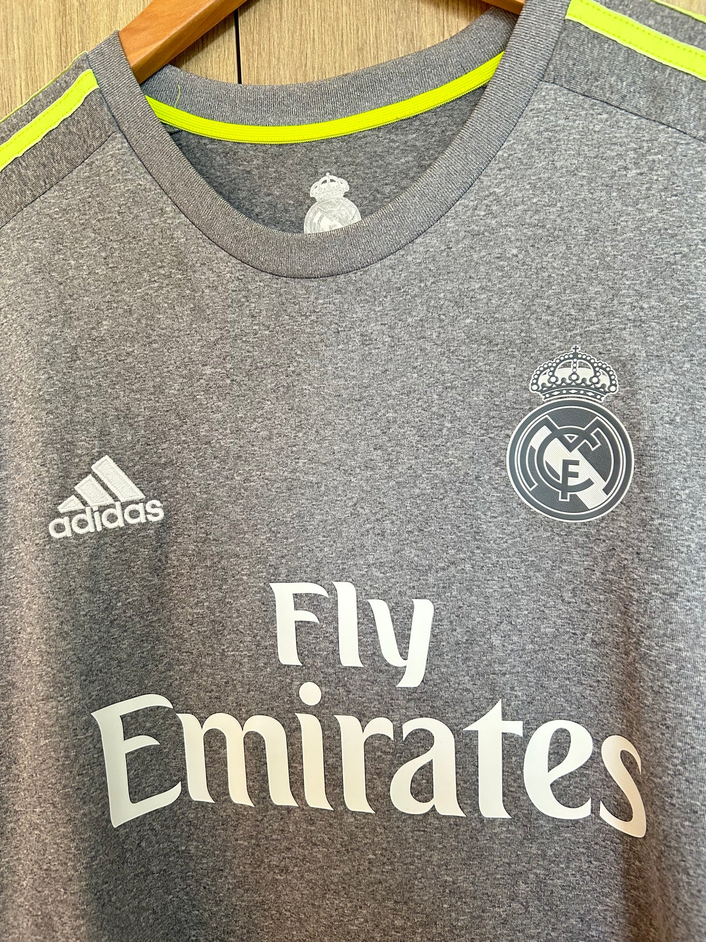Real Madrid 2015-16 Away Shirt - Ronaldo #7 - XL
