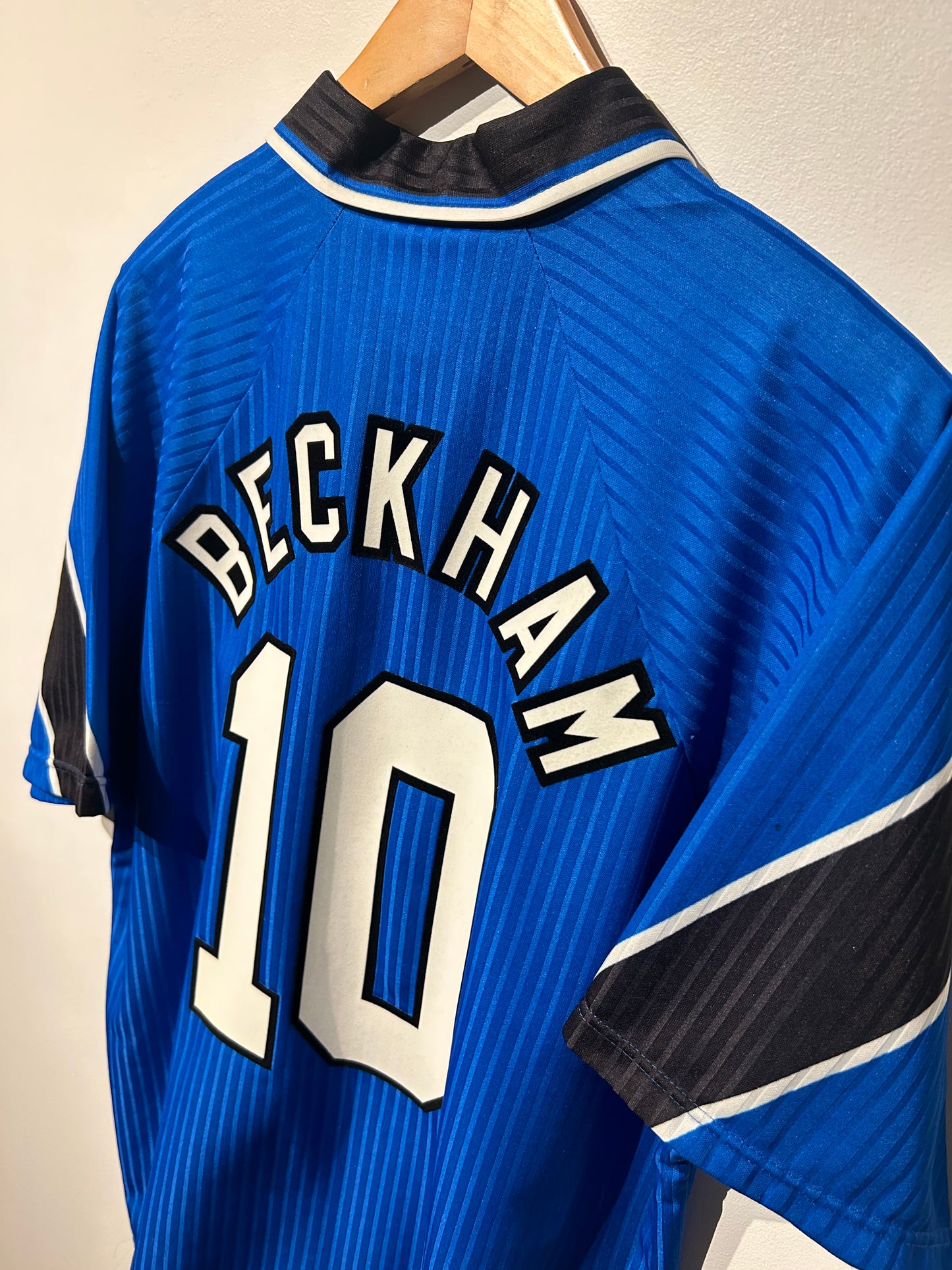 Manchester United 1996-98 Third Shirt - Beckham #10 - L