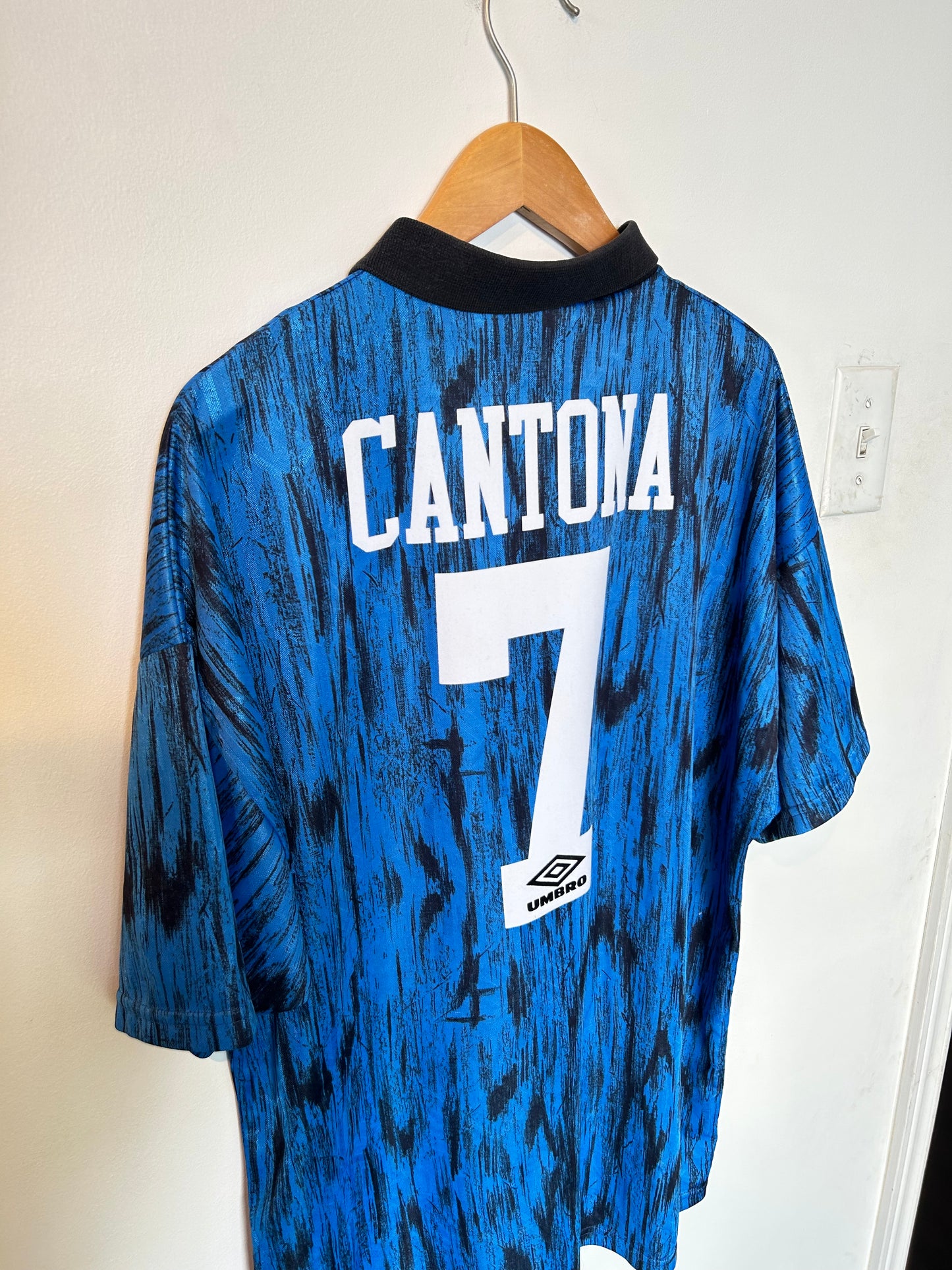 Manchester United 1992-93 Away Shirt - Cantona #7 - XL