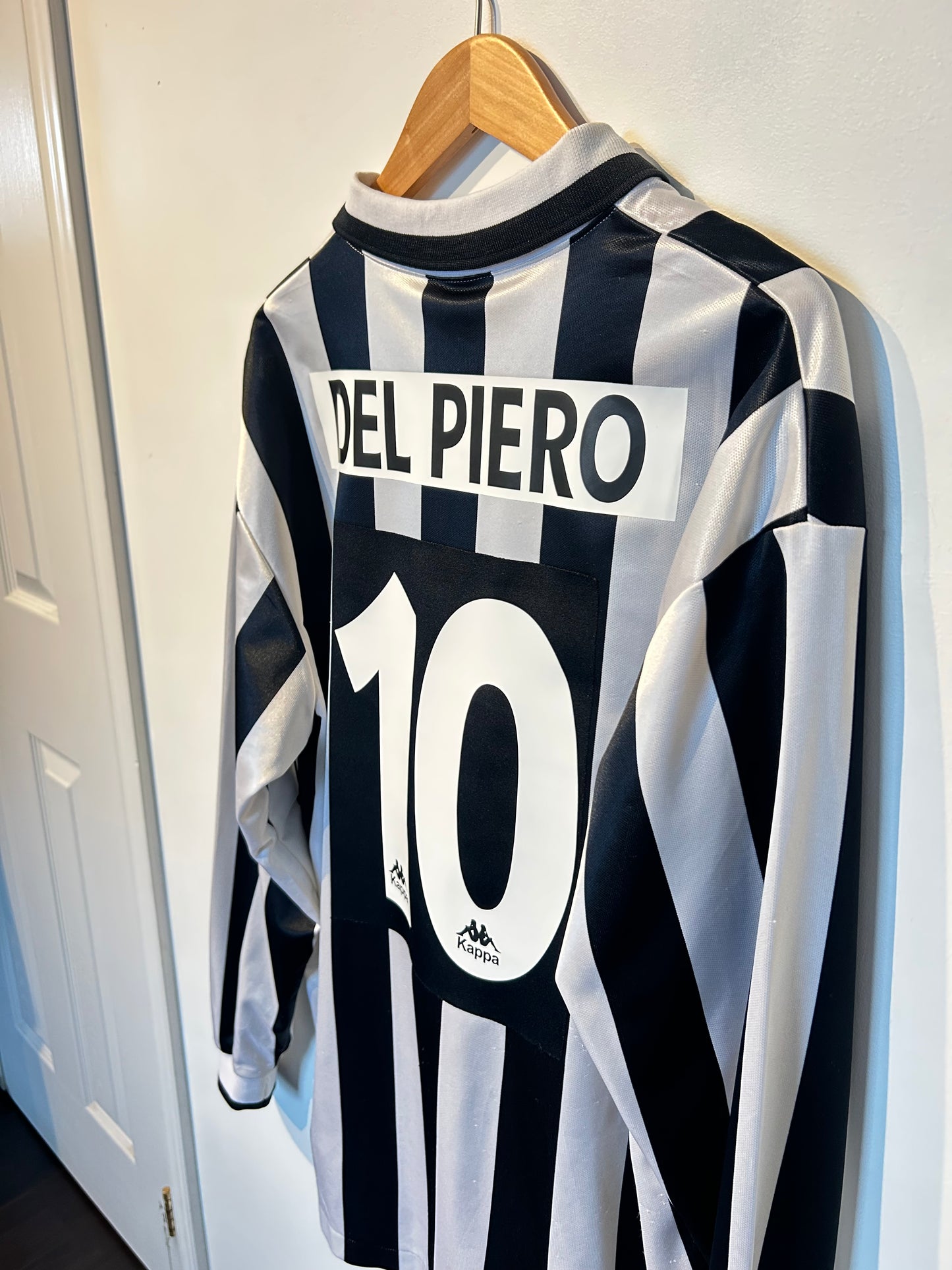 Juventus 1994-95 Home Shirt L/S - Del Piero #10 - L