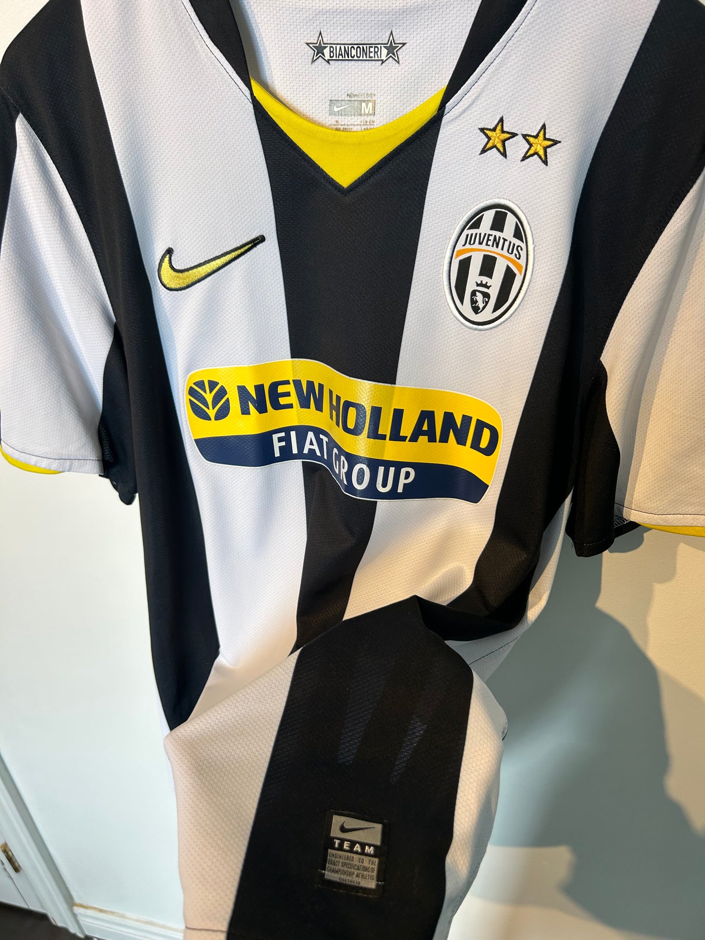 Juventus 2008-09 Home Shirt - Nedved #11 - M