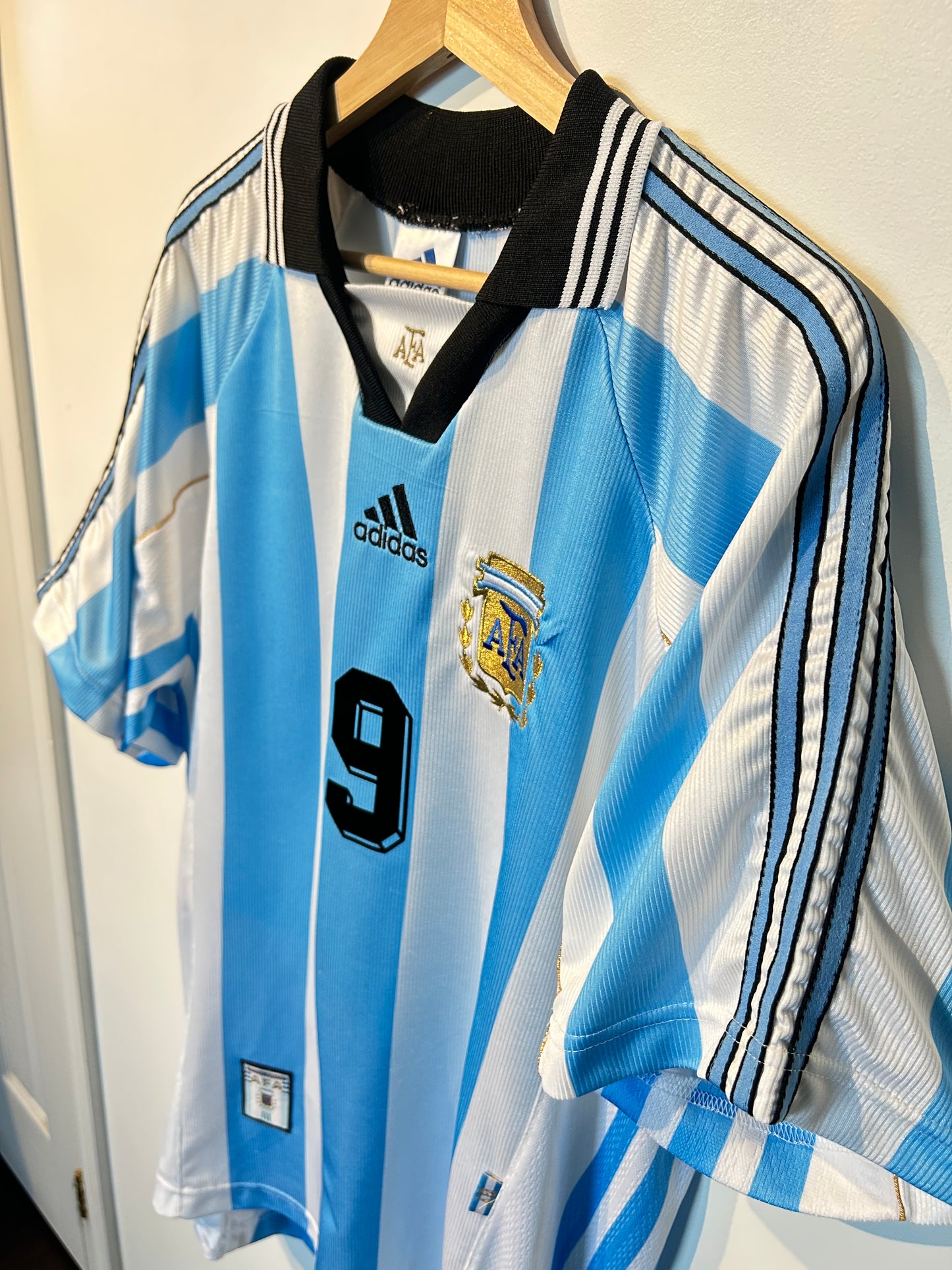 Argentina 1998-99 Home Shirt - Batistuta #9 - XL