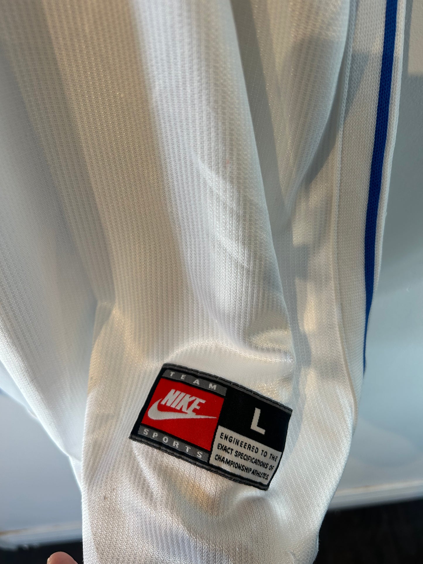 Italy 1997-98 Away Shirt - Baggio #18 - L