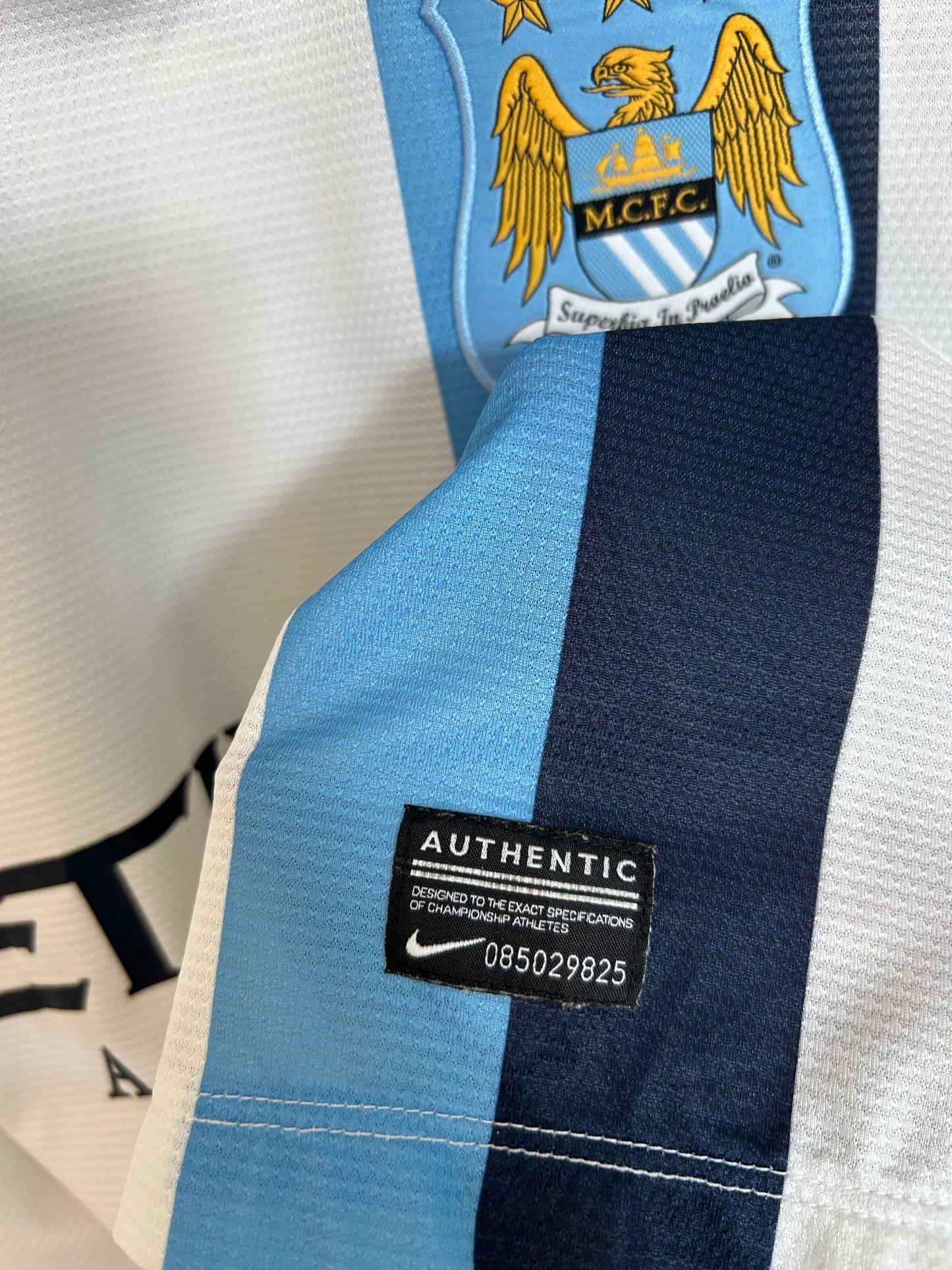 Manchester City 2013-14 Third Shirt - Silva #21 - S
