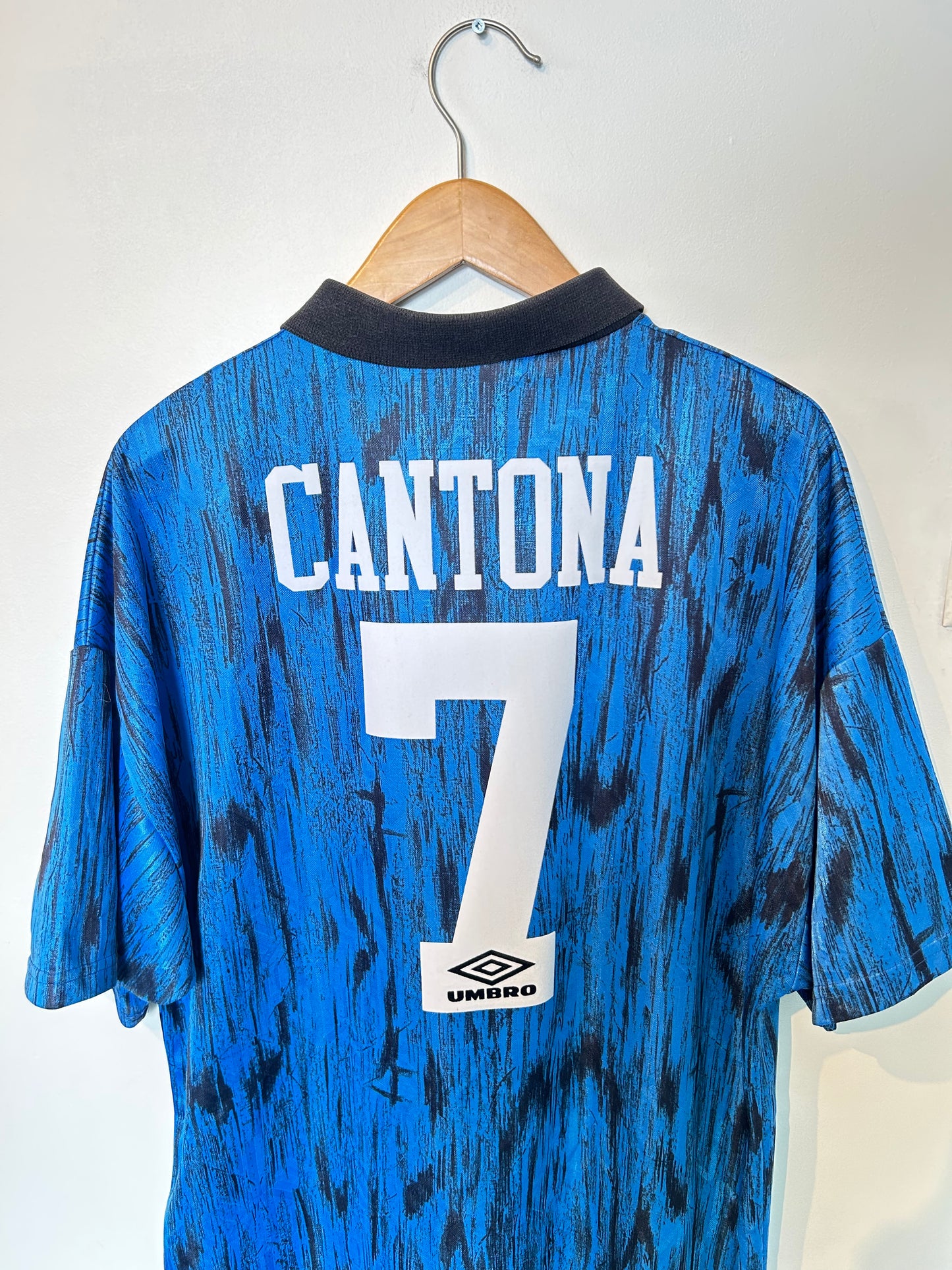 Manchester United 1992-93 Away Shirt - Cantona #7 - XL