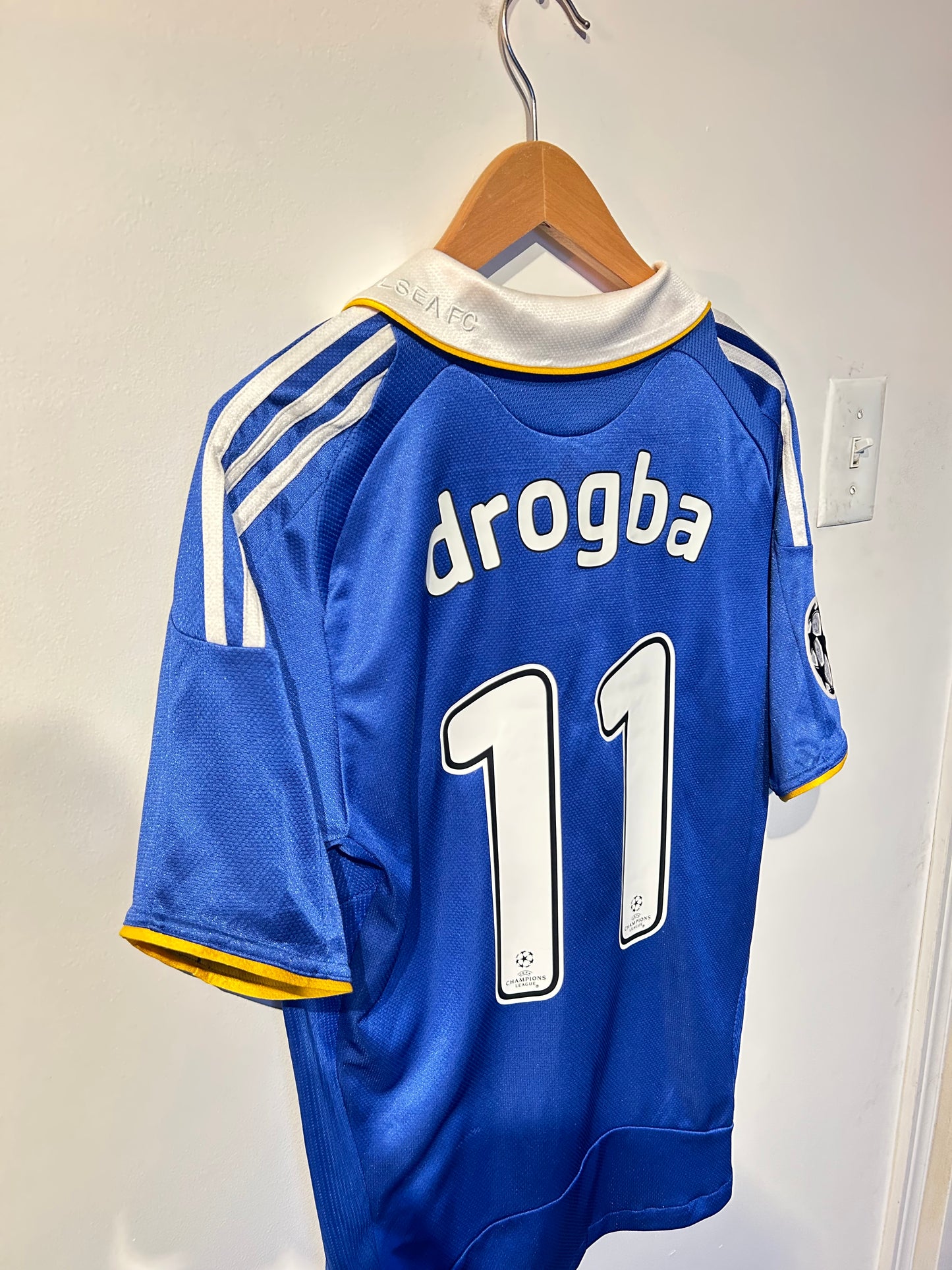 Chelsea 2008-09 Home Shirt - Drogba #11 - M