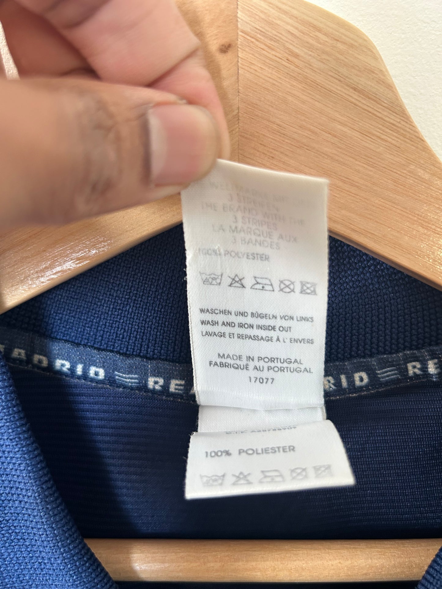 Real Madrid 1998-99 Third Shirt - Raul #7 - S