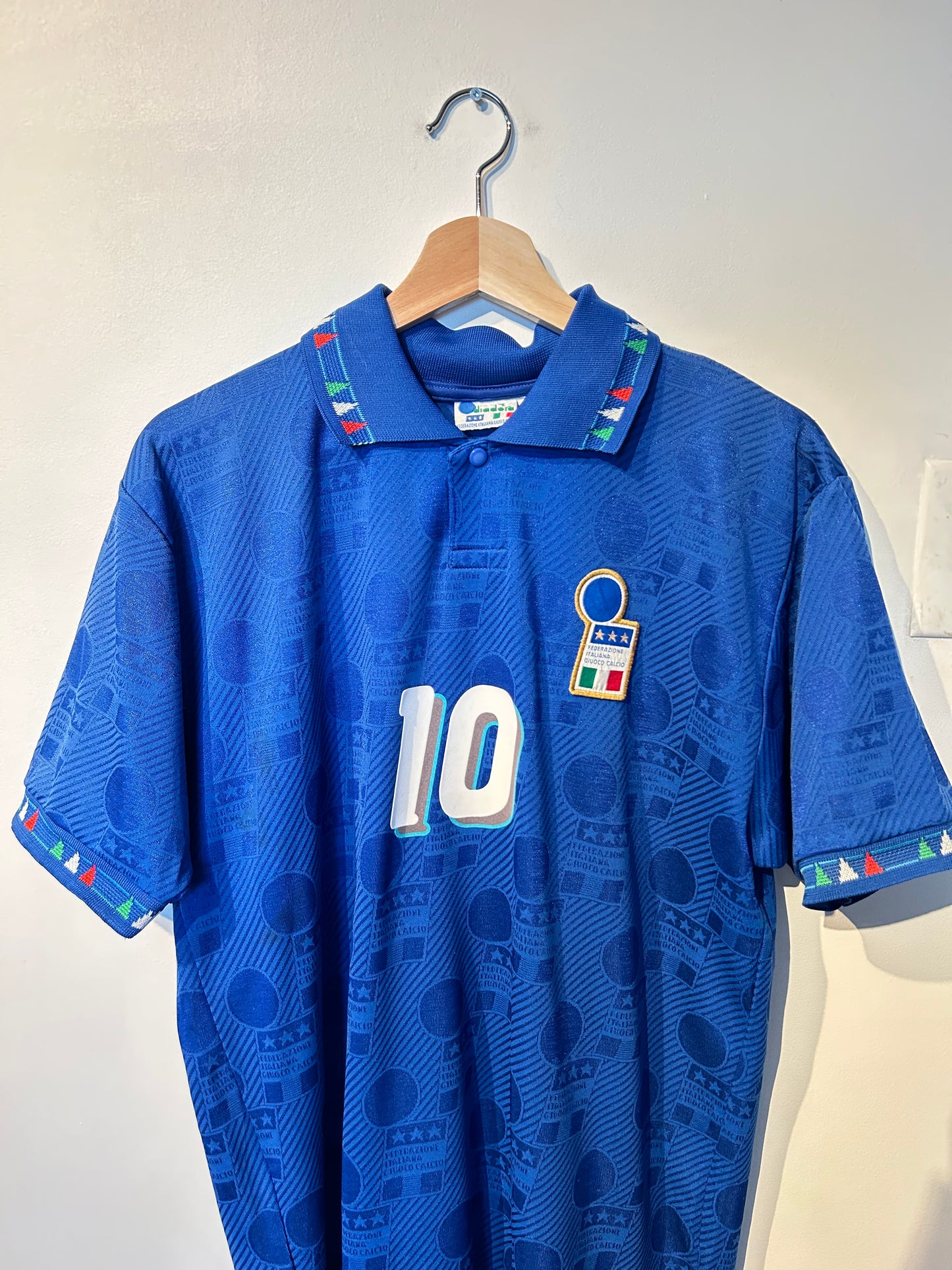 Italy 1994 Home Shirt - R. Baggio #10 - L