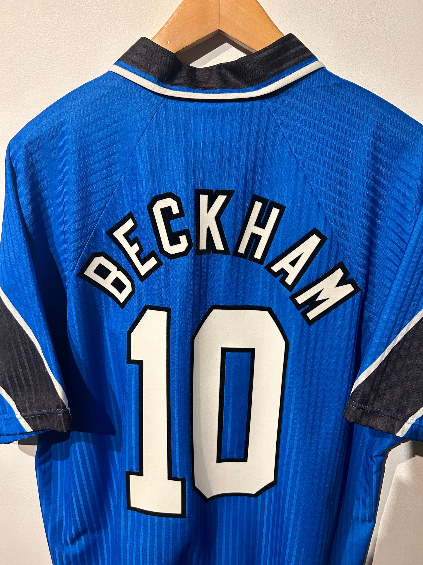 Manchester United 1996-98 Third Shirt - Beckham #10 - L