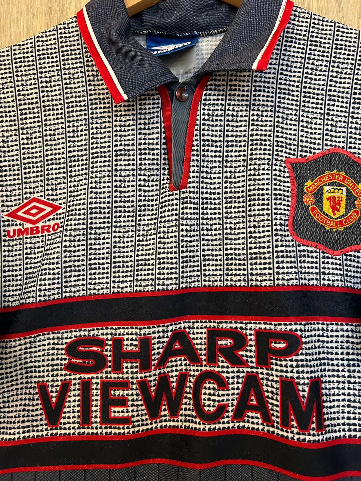 Manchester United 1995-96 Away Shirt - Beckham #24 - L