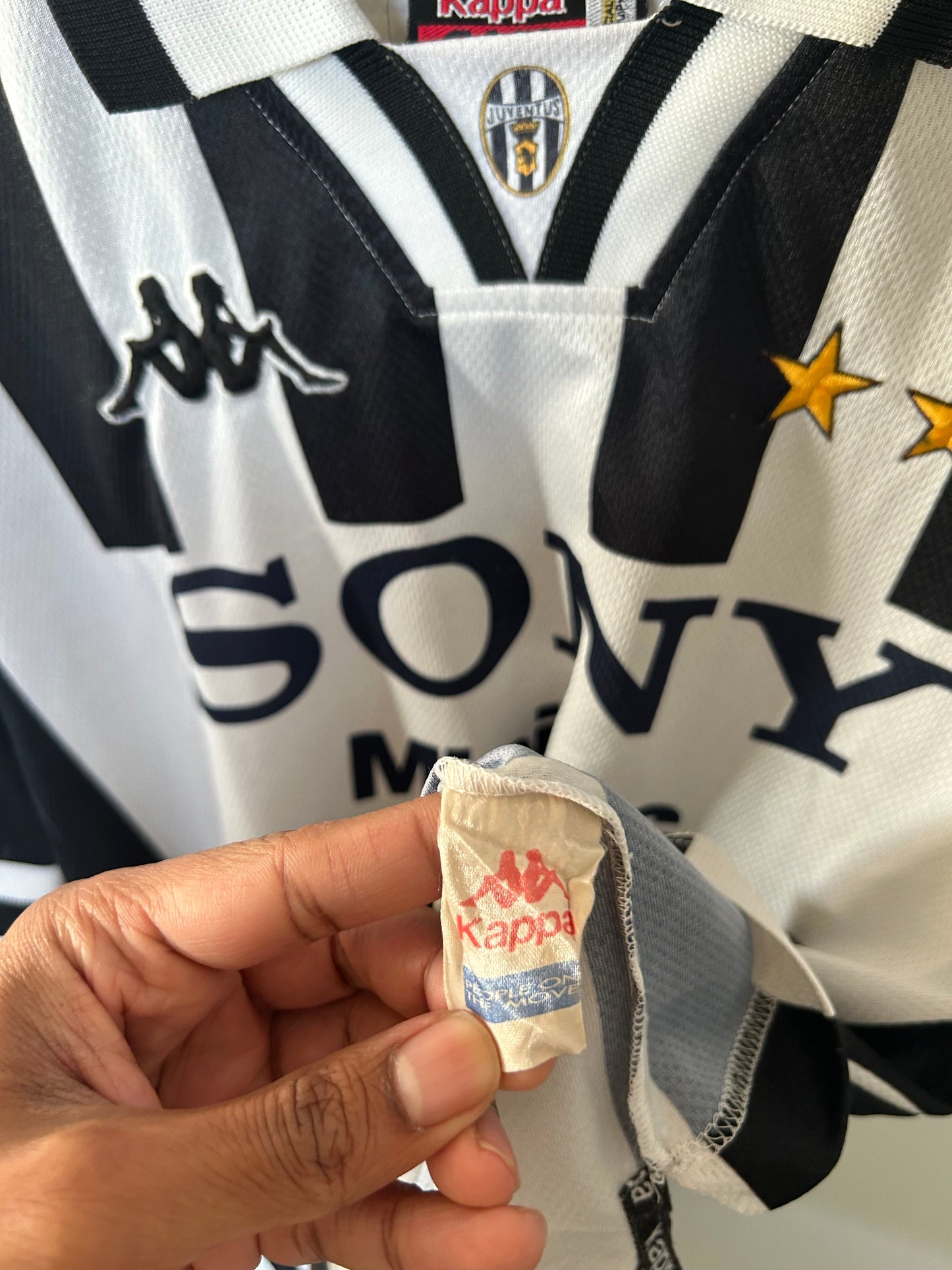 Juventus 1996-97 Home Shirt - Del Piero #10 - M