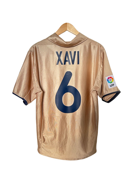 Barcelona 2001-03 Away Shirt - Xavi #6 - S