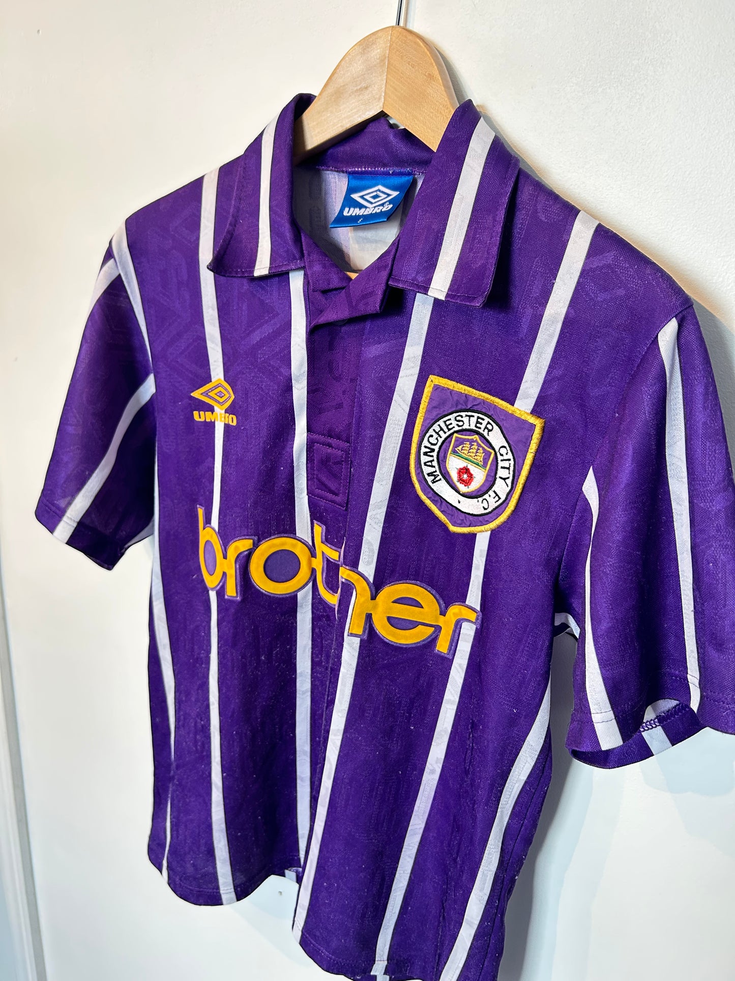Manchester City 1993-94 Away Shirt - S