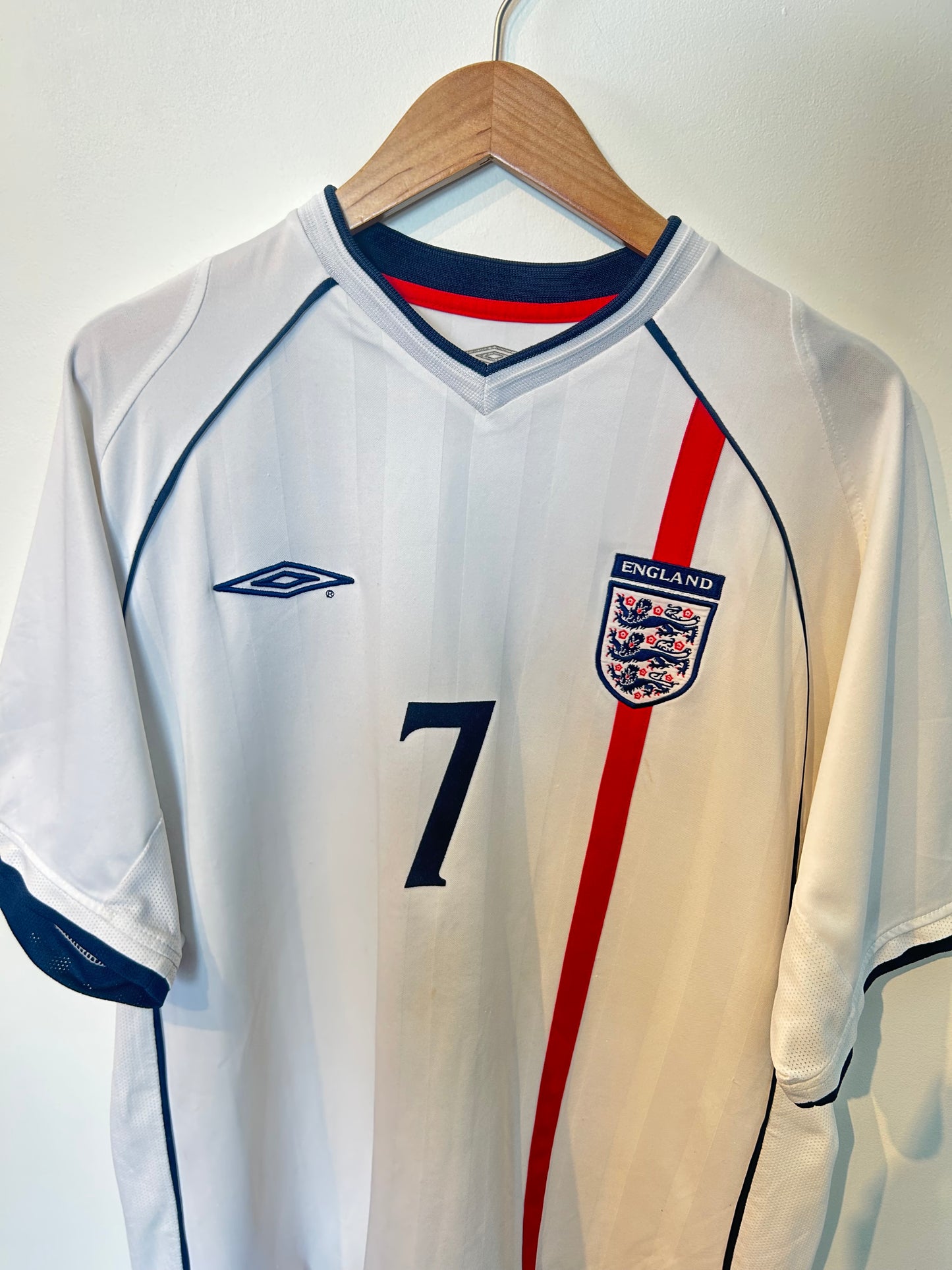 England 2001-03 Home Shirt - Beckham #7 - XL