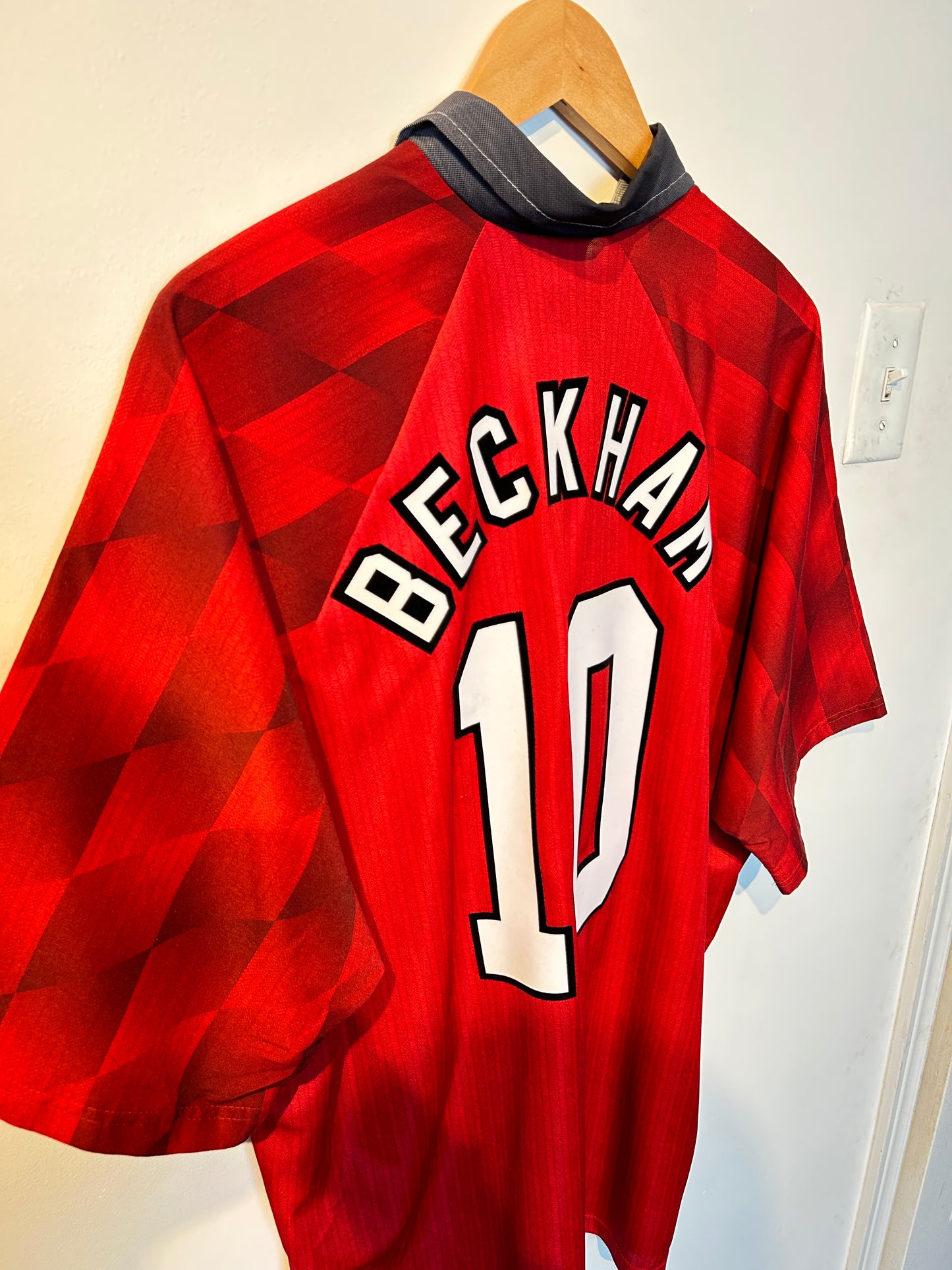 Manchester United 1996-98 Home Shirt - Beckham #10 - XXL