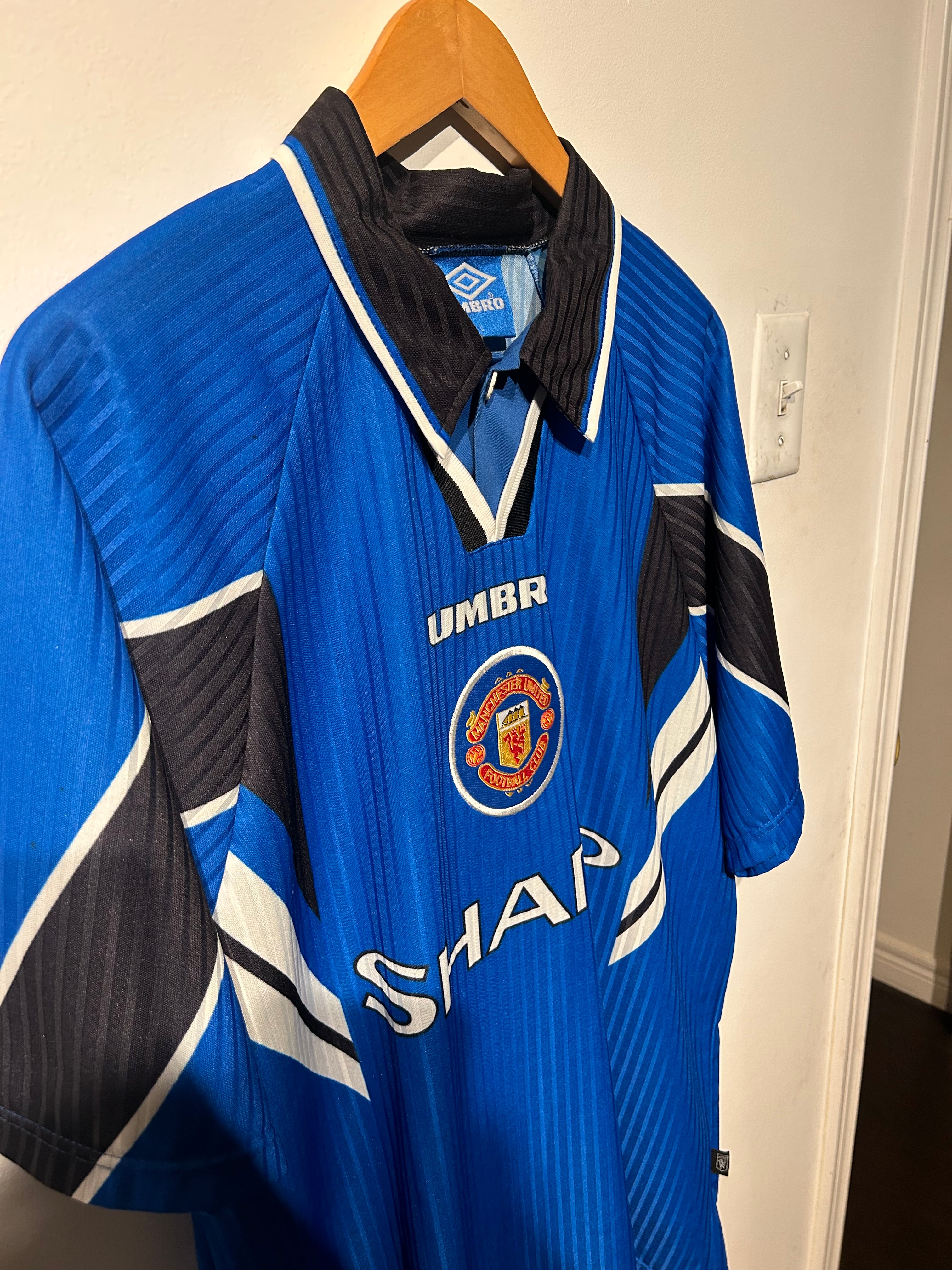 Manchester United 1996-98 Third Shirt - Beckham #10 - L – Football