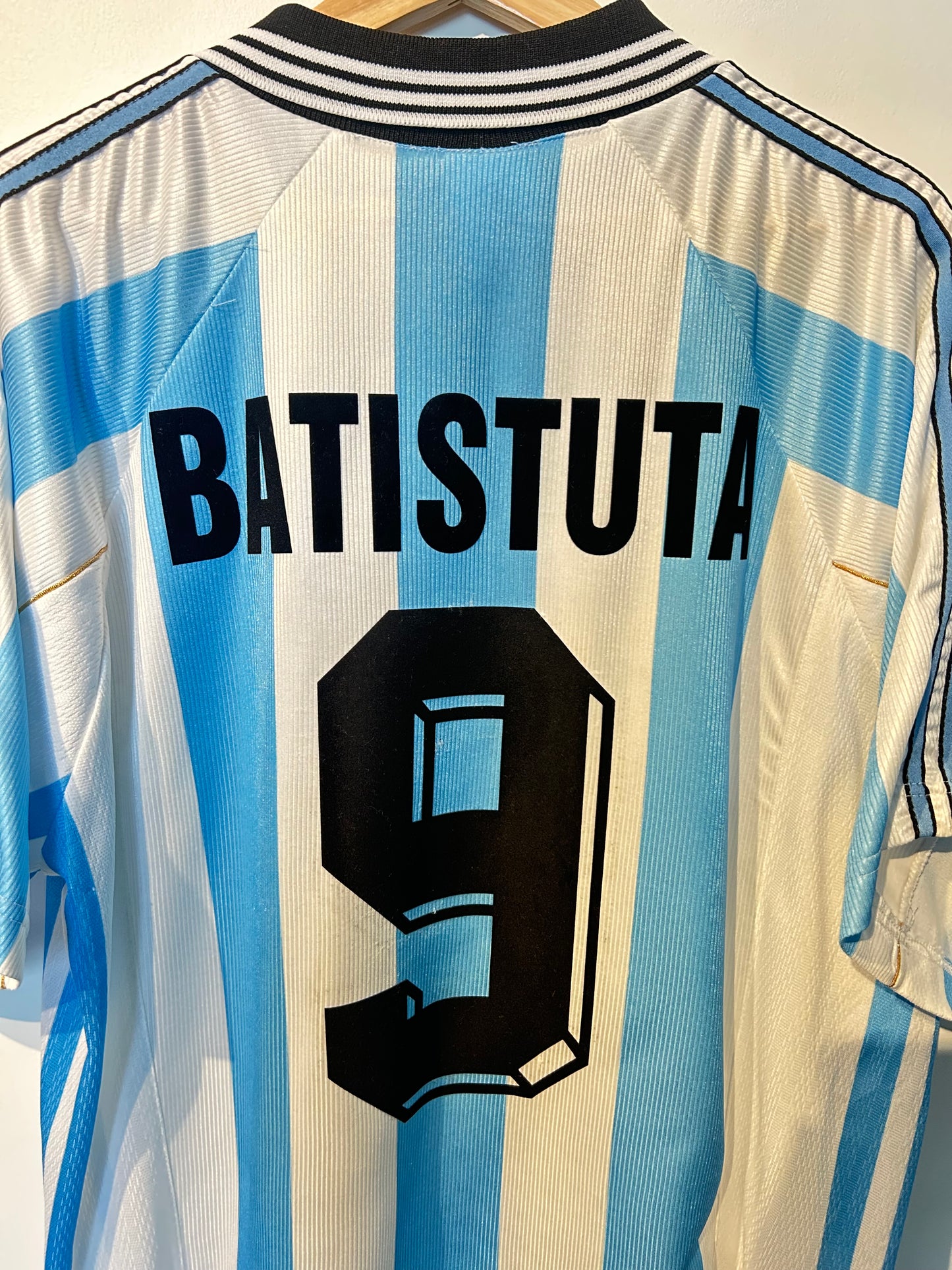 Argentina 1998-99 Home Shirt - Batistuta #9 - XL