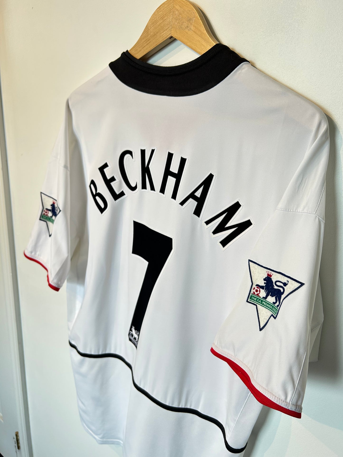 Manchester United 2002-03 Away Shirt - Beckham #7 - L