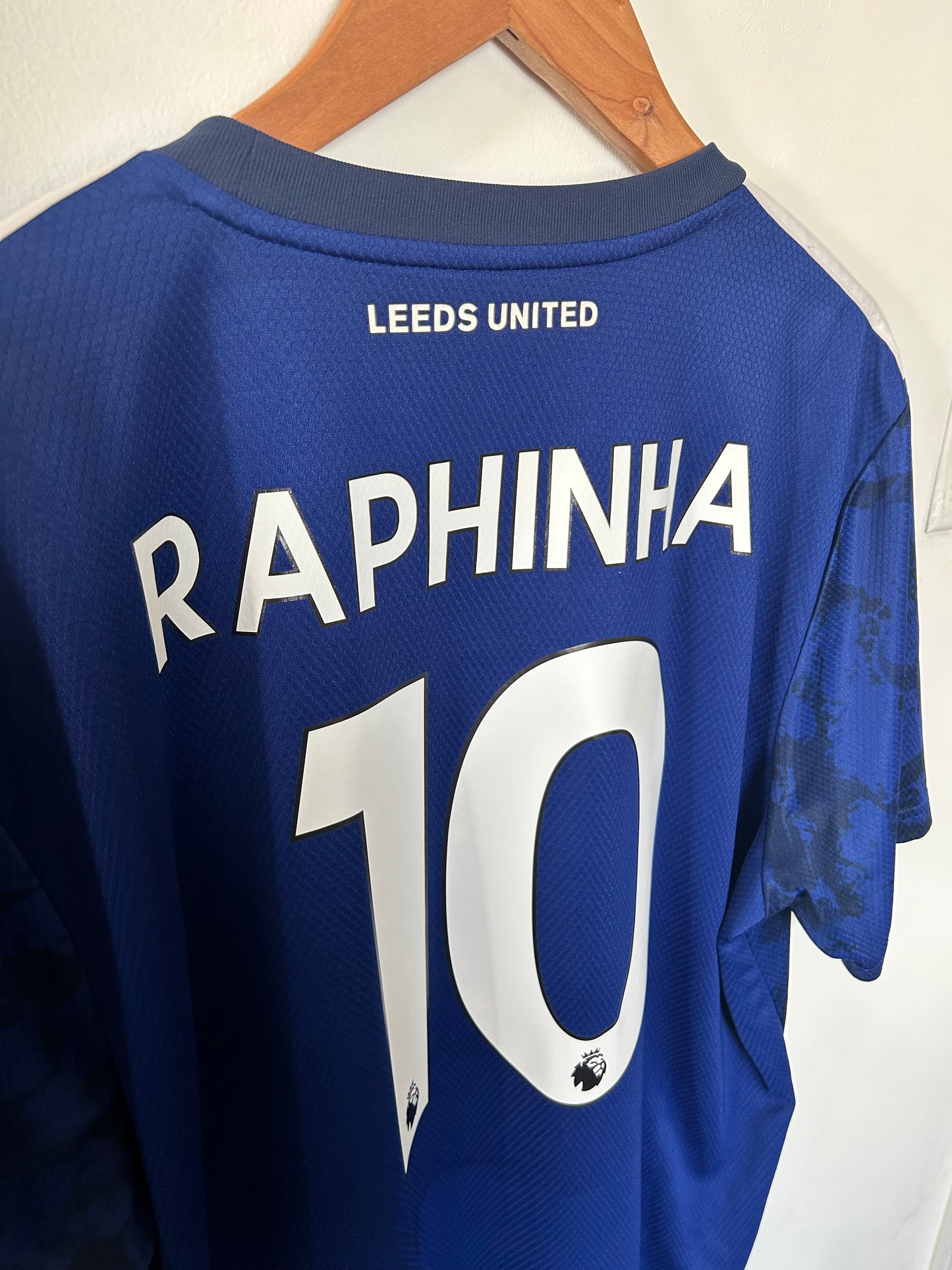 Leeds 2021-22 Away Shirt - Raphina #10 - XL