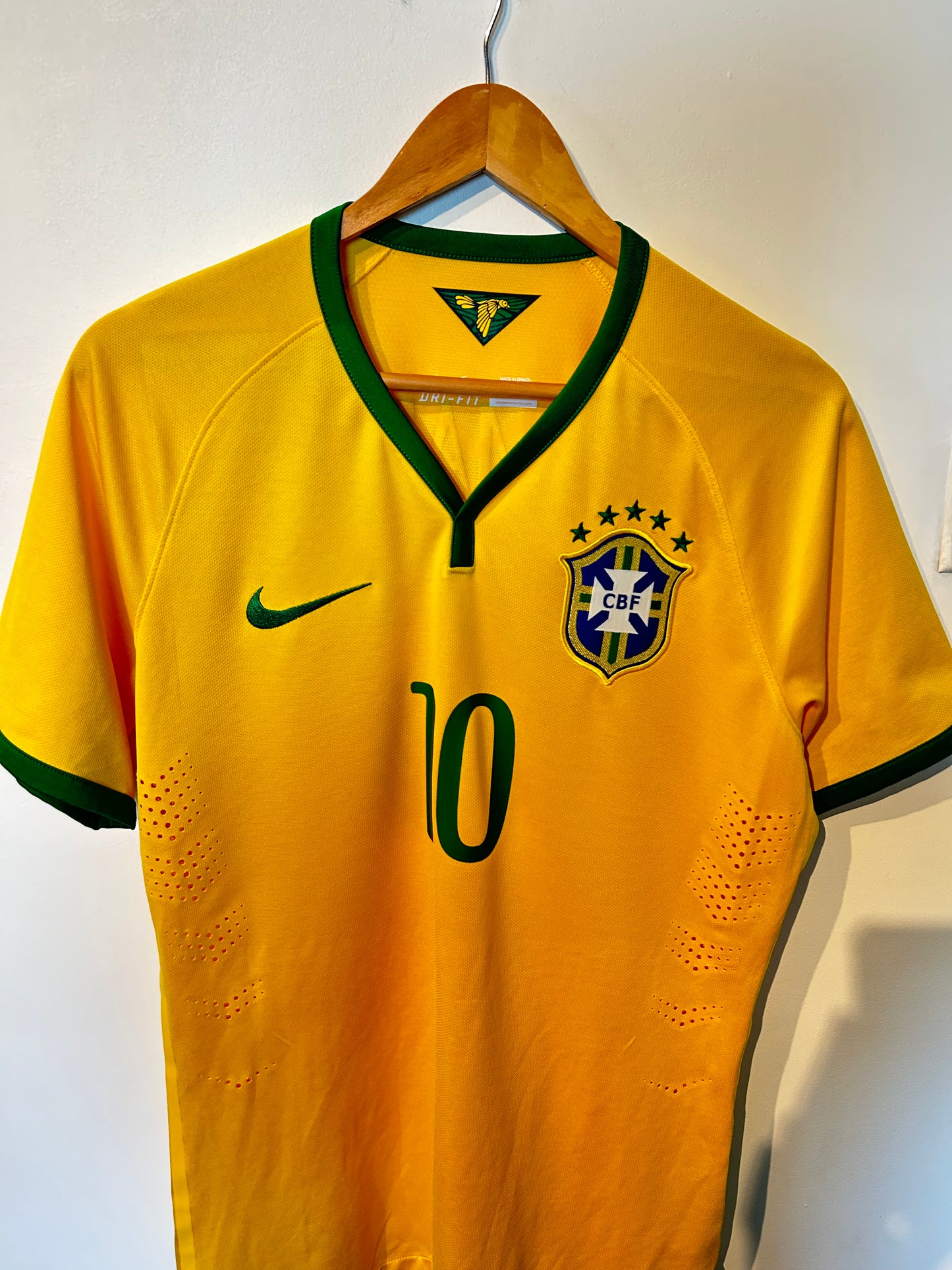Brazil 2014-15 Home Shirt - Neymar JR. #10 - M