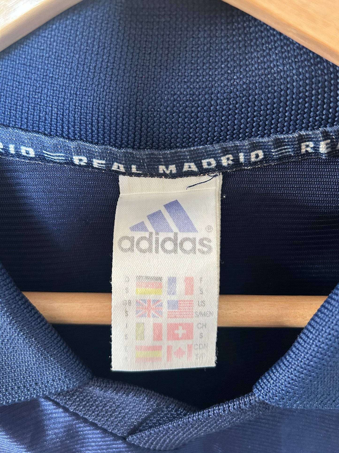 Real Madrid 1998-99 Third Shirt - Raul #7 - S