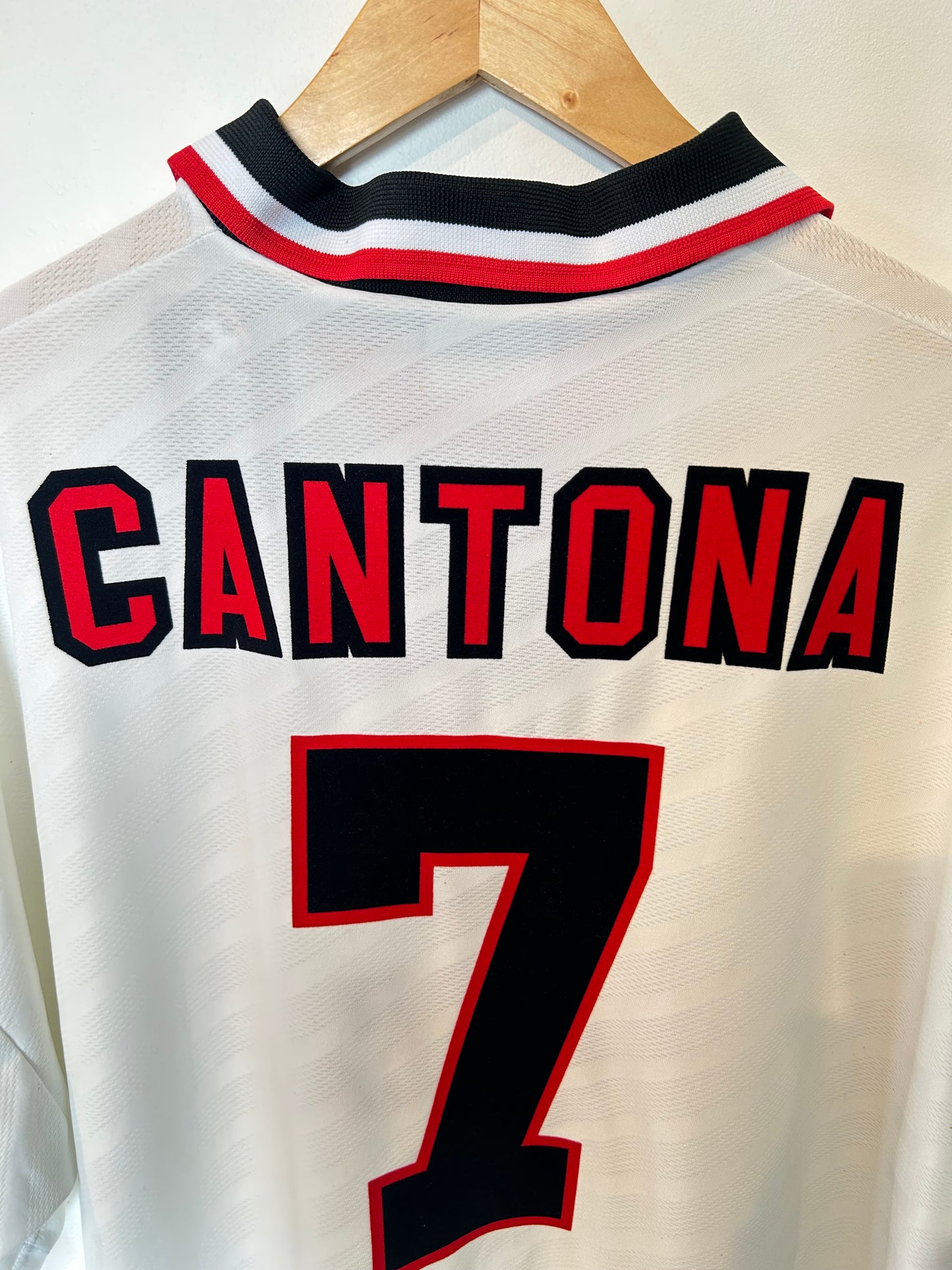 Manchester United 1996-97 Away Shirt - Cantona #7 - XXL